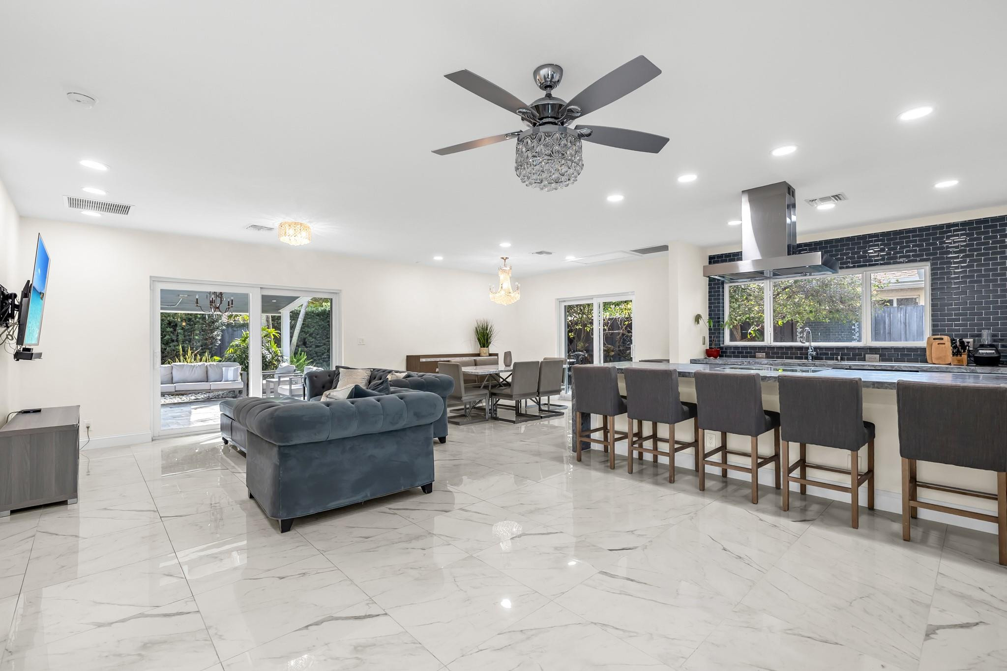 Coral Highlands 40-11 B - Residential