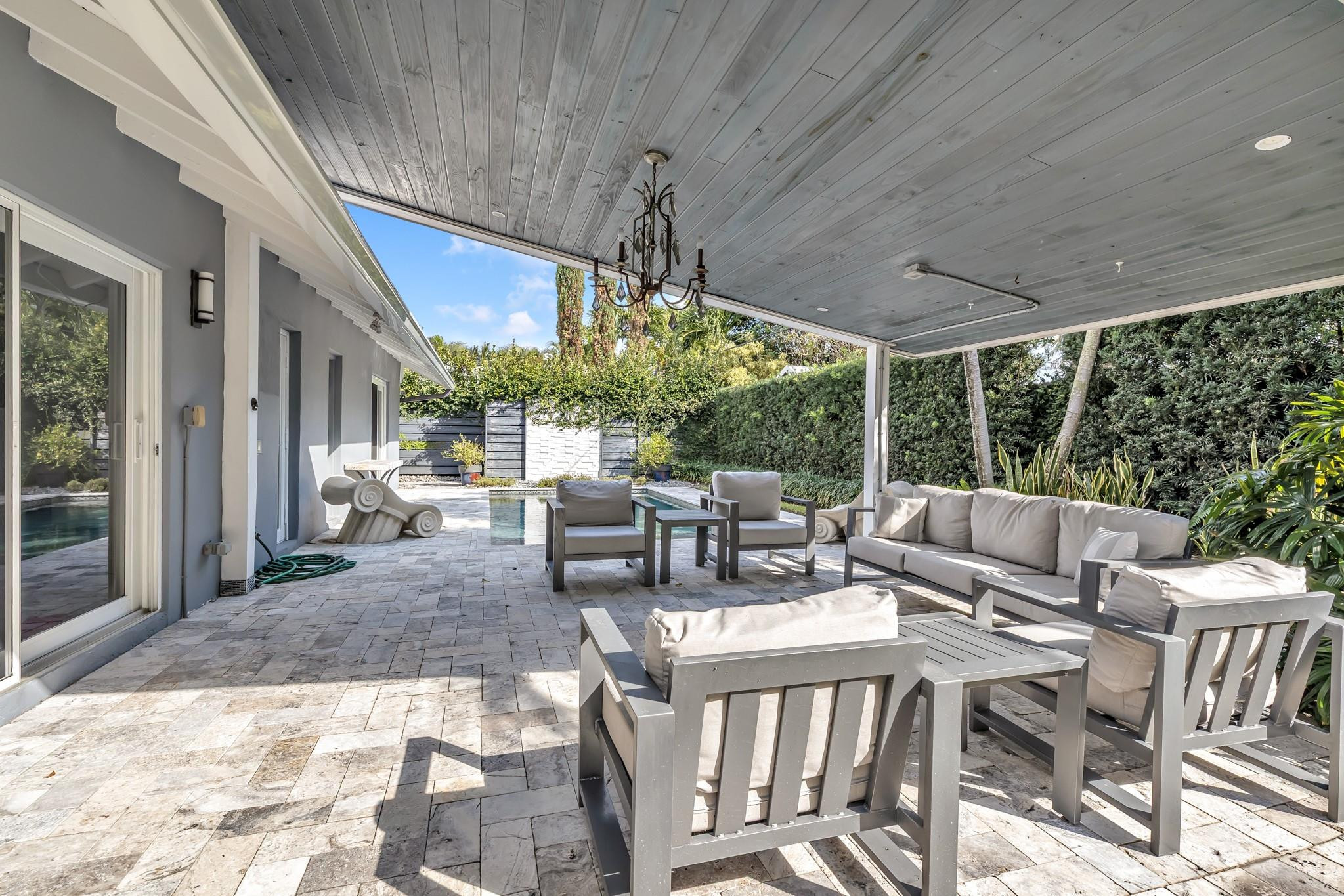 Coral Highlands 40-11 B - Residential