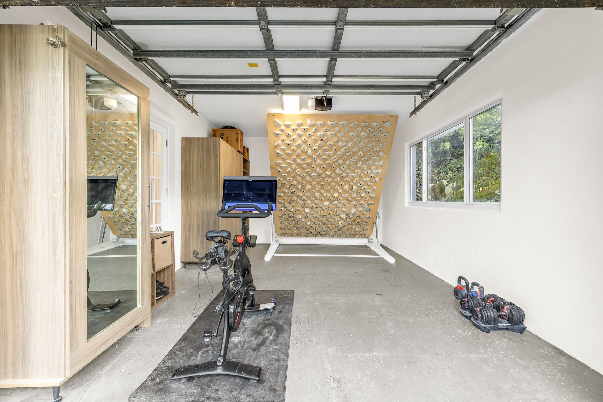 Coral Highlands 40-11 B - Residential