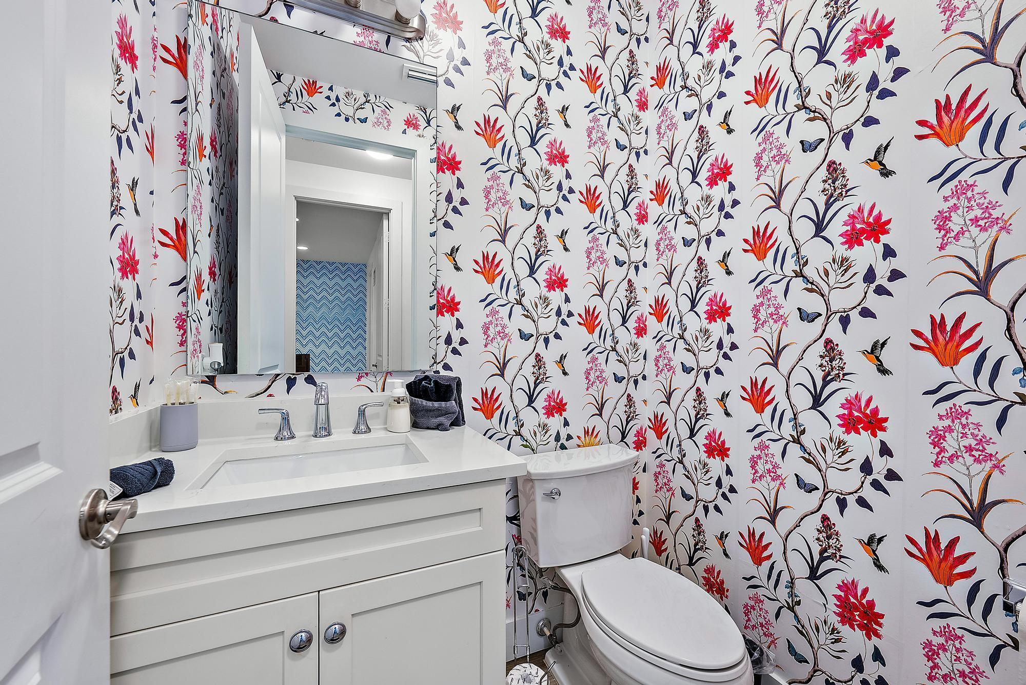 BELLA VILLAGGIO CONDO - Residential Lease