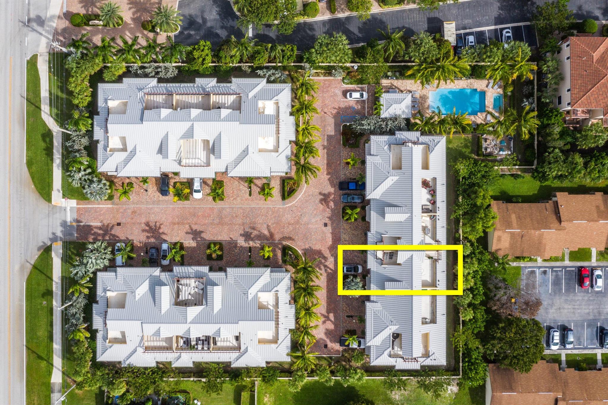 View photos, virtual tours, details... 3770 County Line Road C4