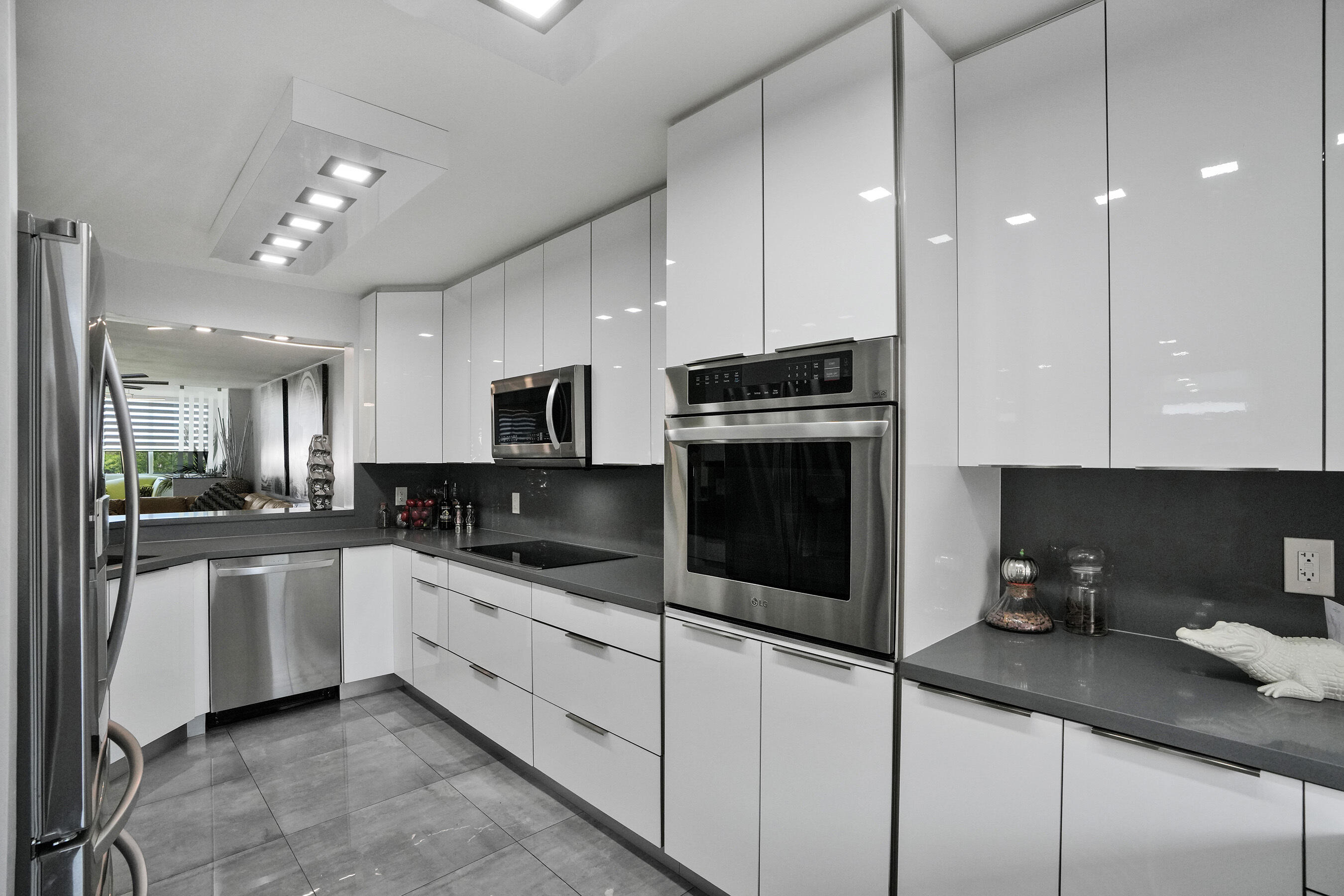 2603 NW 103rd Avenue 401