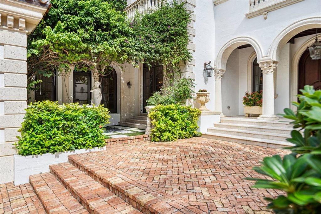 PALM BEACH SHORE ACRES - Residential