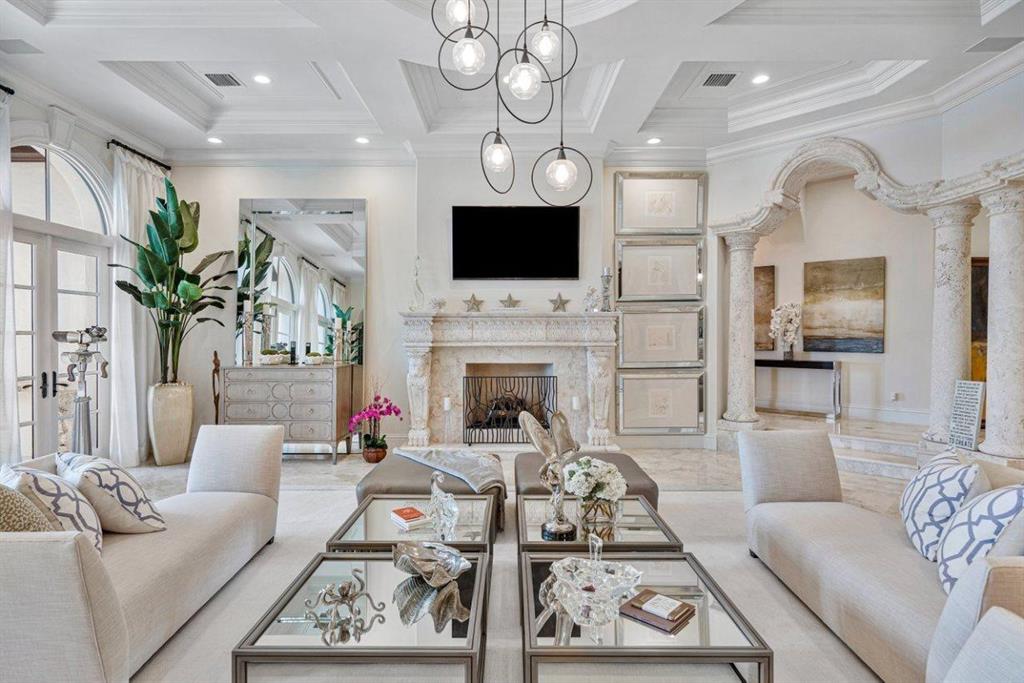 PALM BEACH SHORE ACRES - Residential