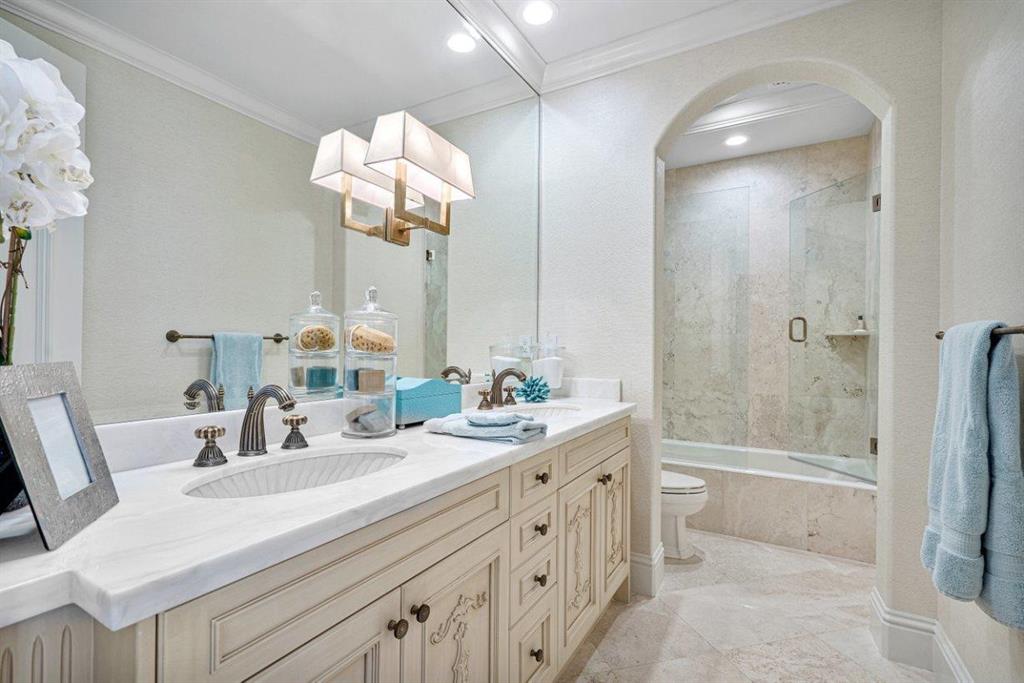 PALM BEACH SHORE ACRES - Residential