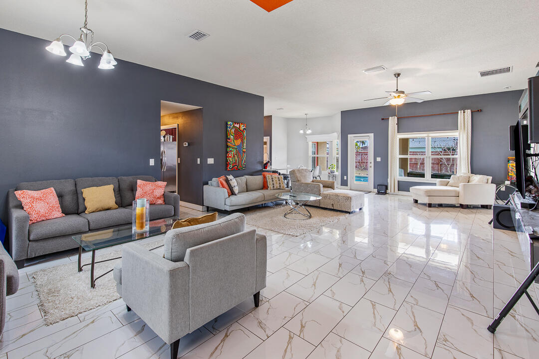 PORT ST LUCIE SECTION 34 - Residential