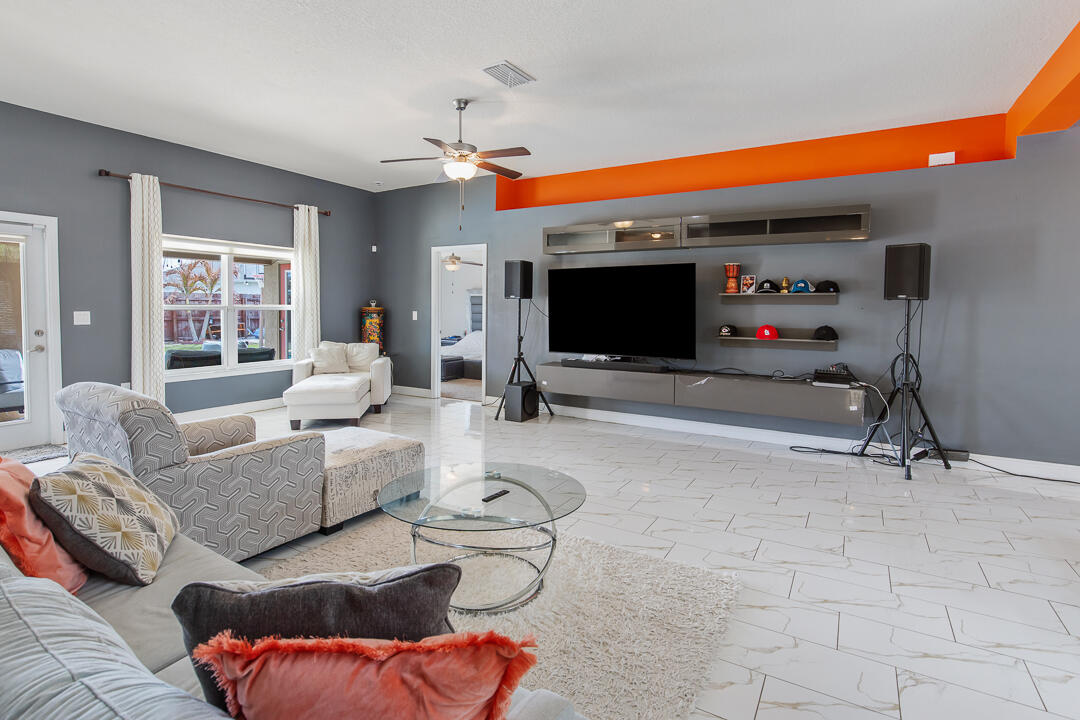 PORT ST LUCIE SECTION 34 - Residential