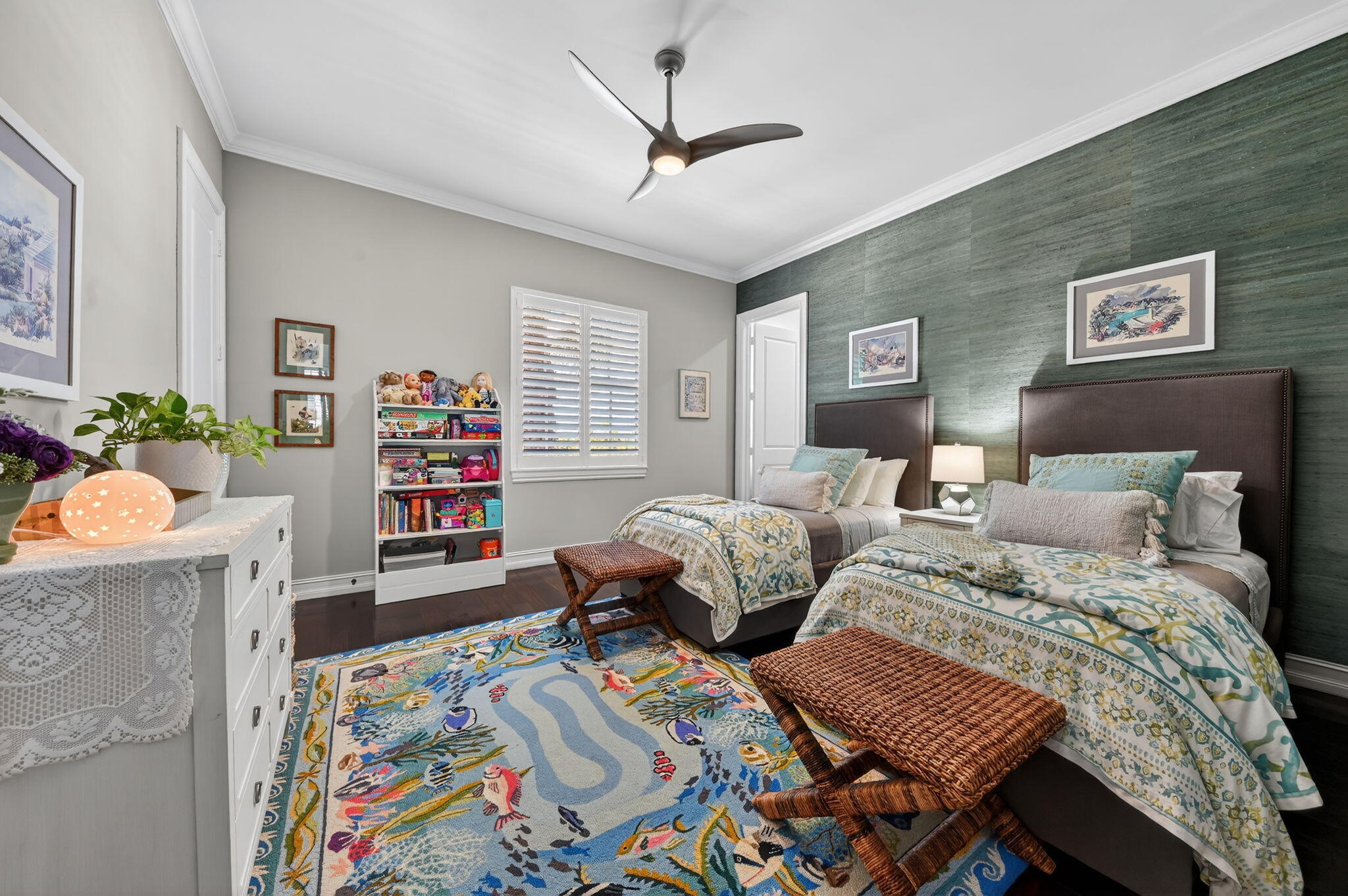 CANNERY ROW - Residential