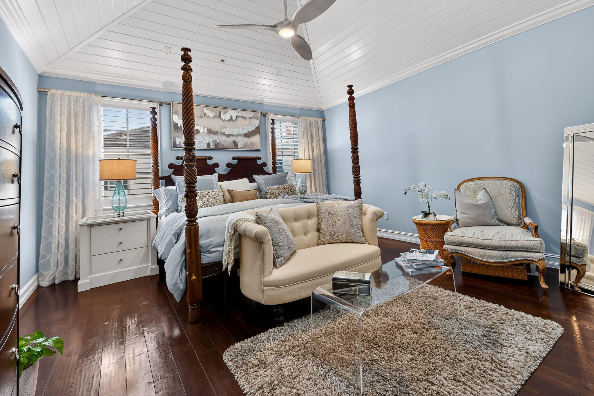 CANNERY ROW - Residential