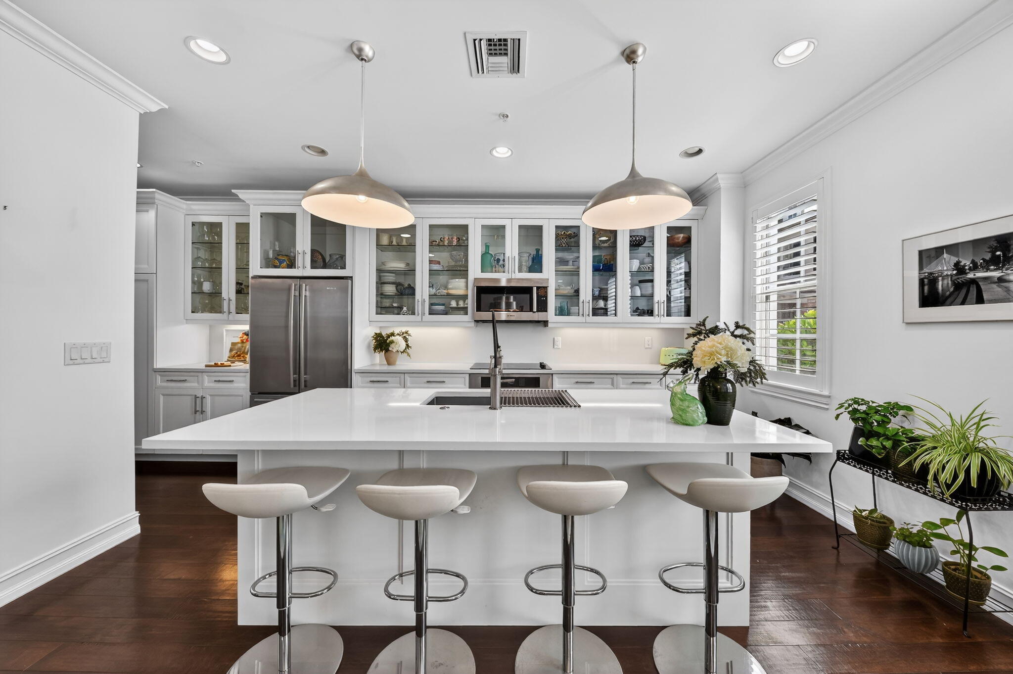 CANNERY ROW - Residential