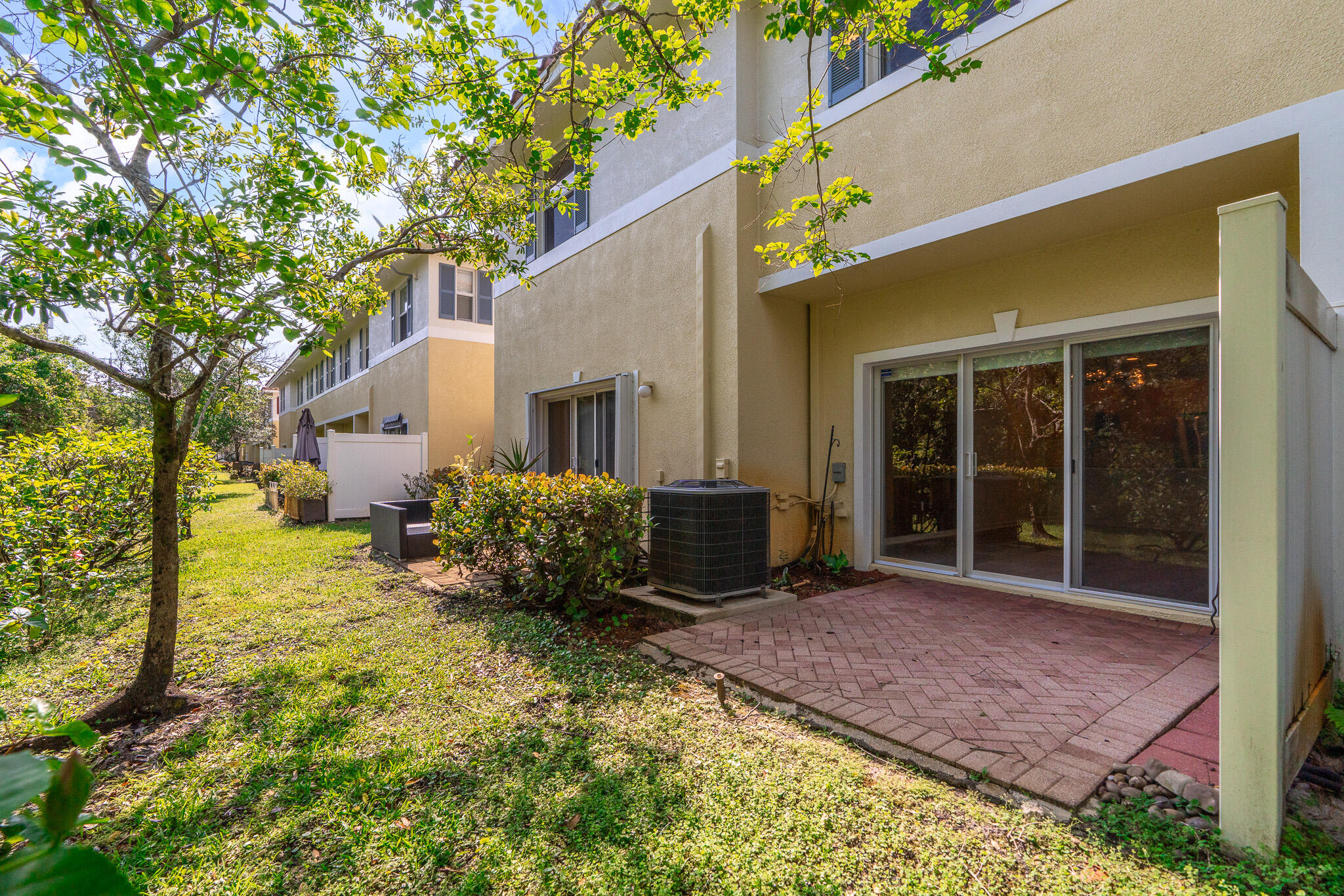 The Oaks at Oaklnd Forest - Residential