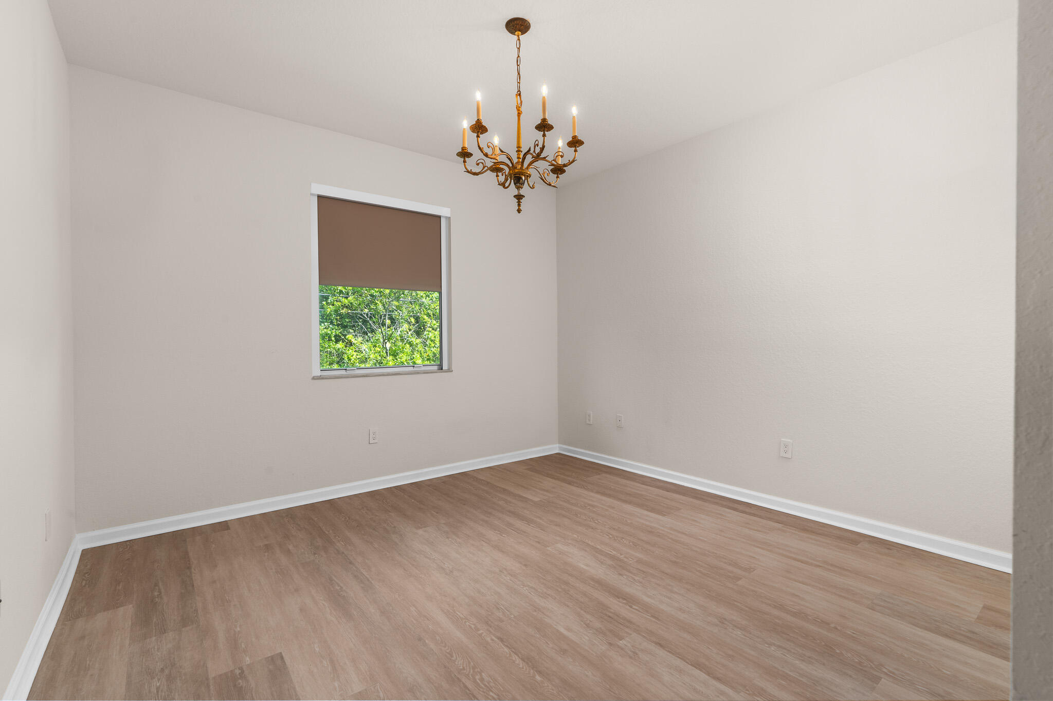 The Oaks at Oaklnd Forest - Residential