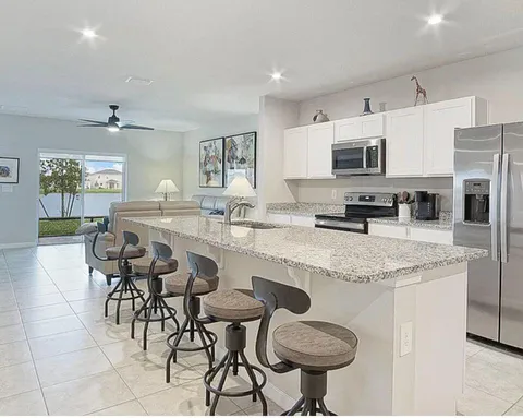 828 Persimmon Place, Fort Pierce, FL 34981 - MLS#: R11057129