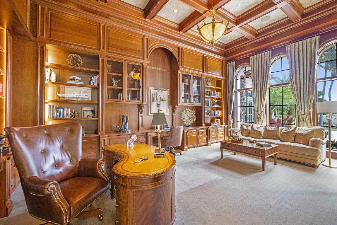 OLD PALM 3 - Residential