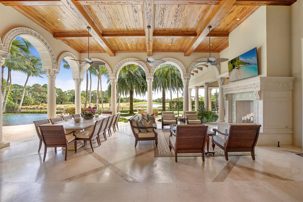 OLD PALM 3 - Residential