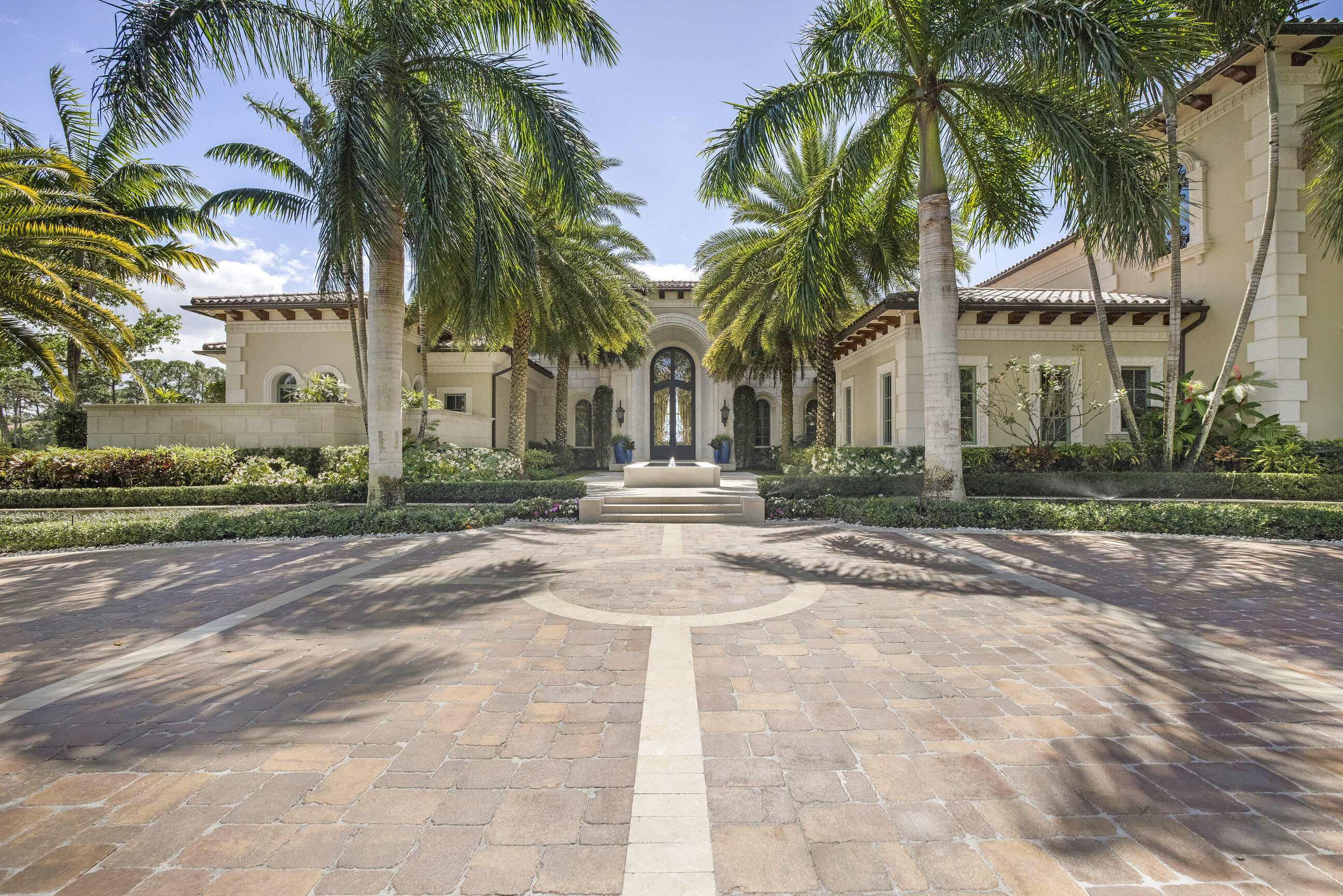 OLD PALM 3 - Residential