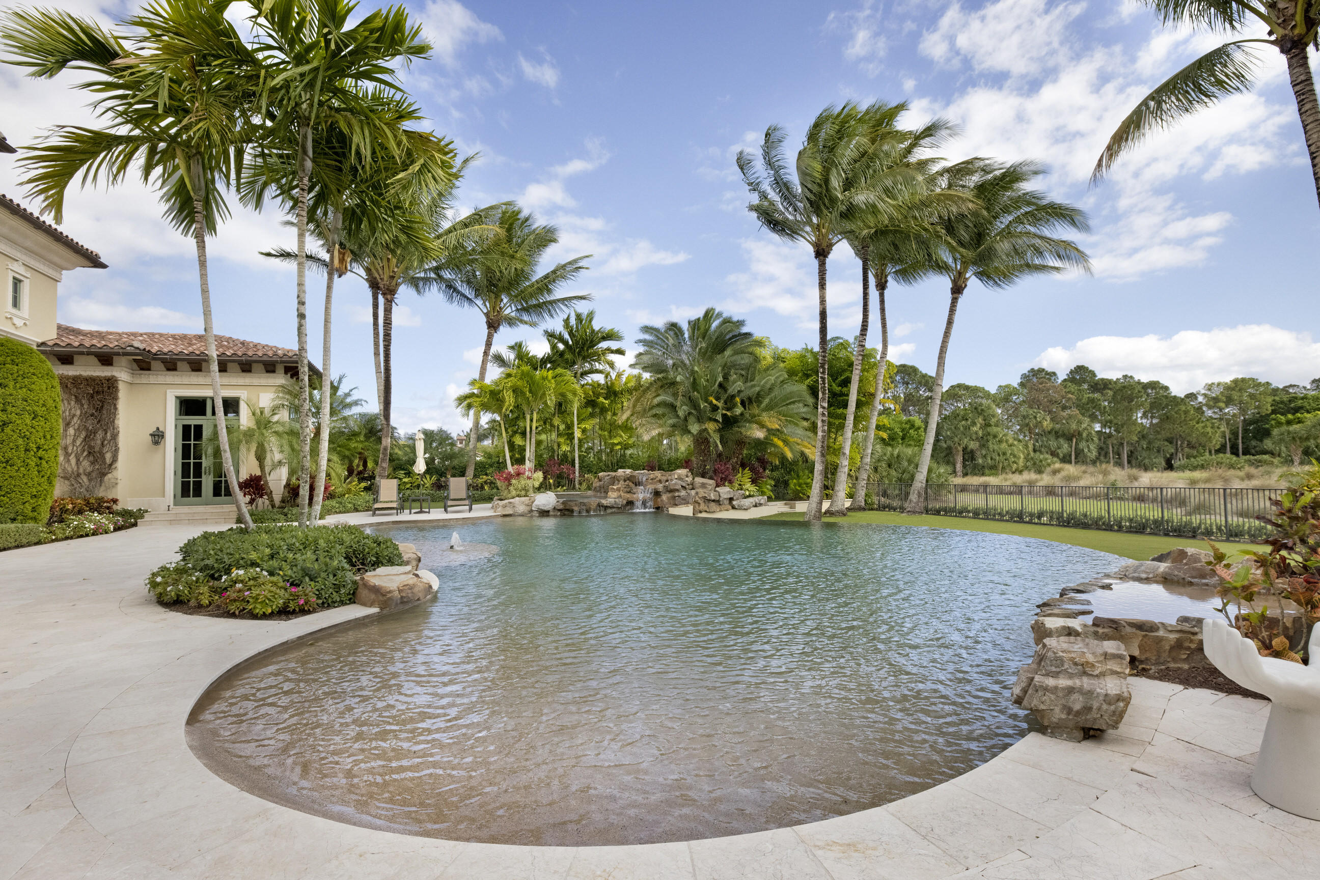 OLD PALM 3 - Residential