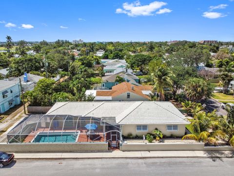 A home in Lake Worth Beach