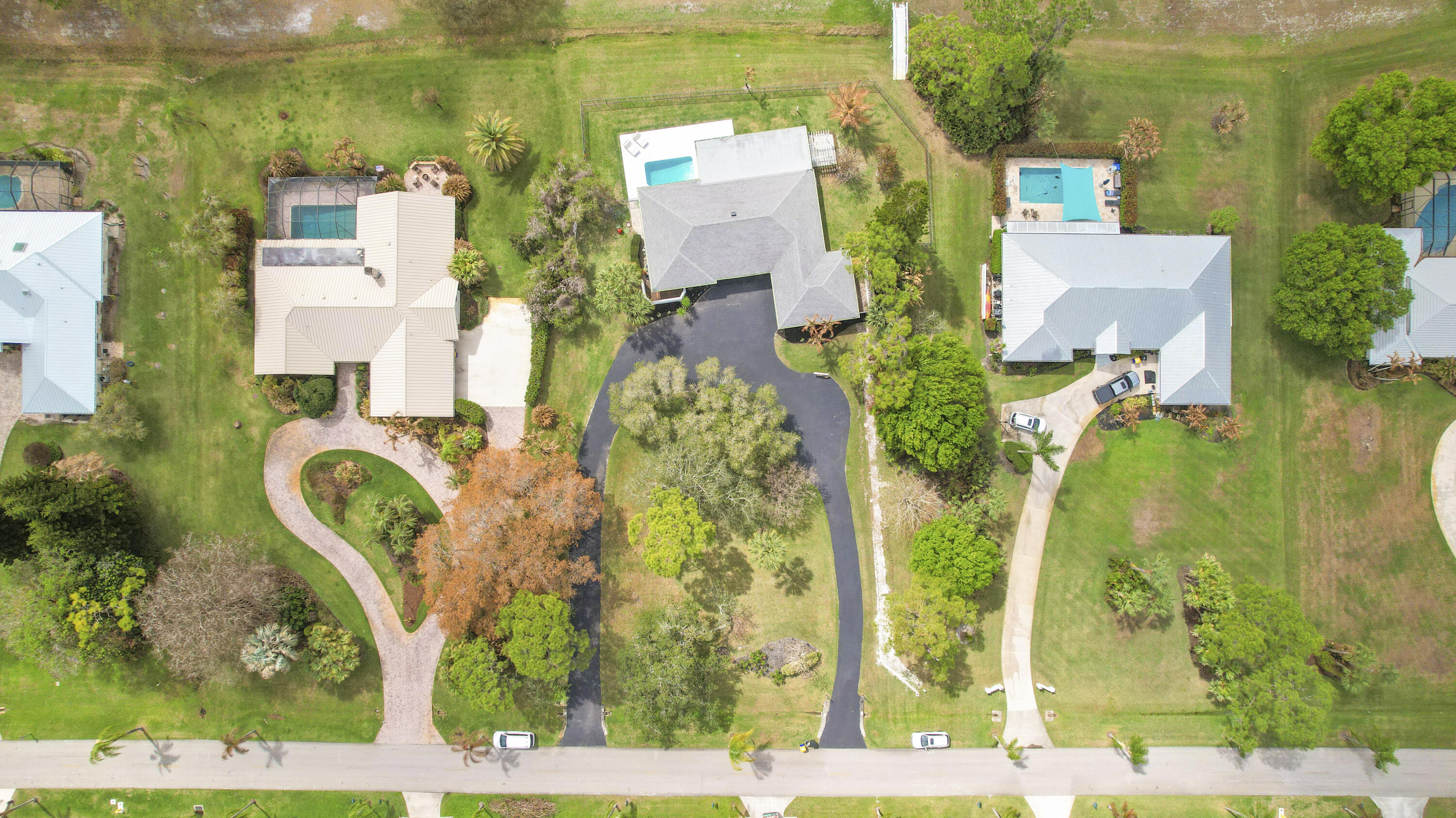 MID-RIVERS YACHT AND COUNTRY CLUB EVERGREEN - Residential