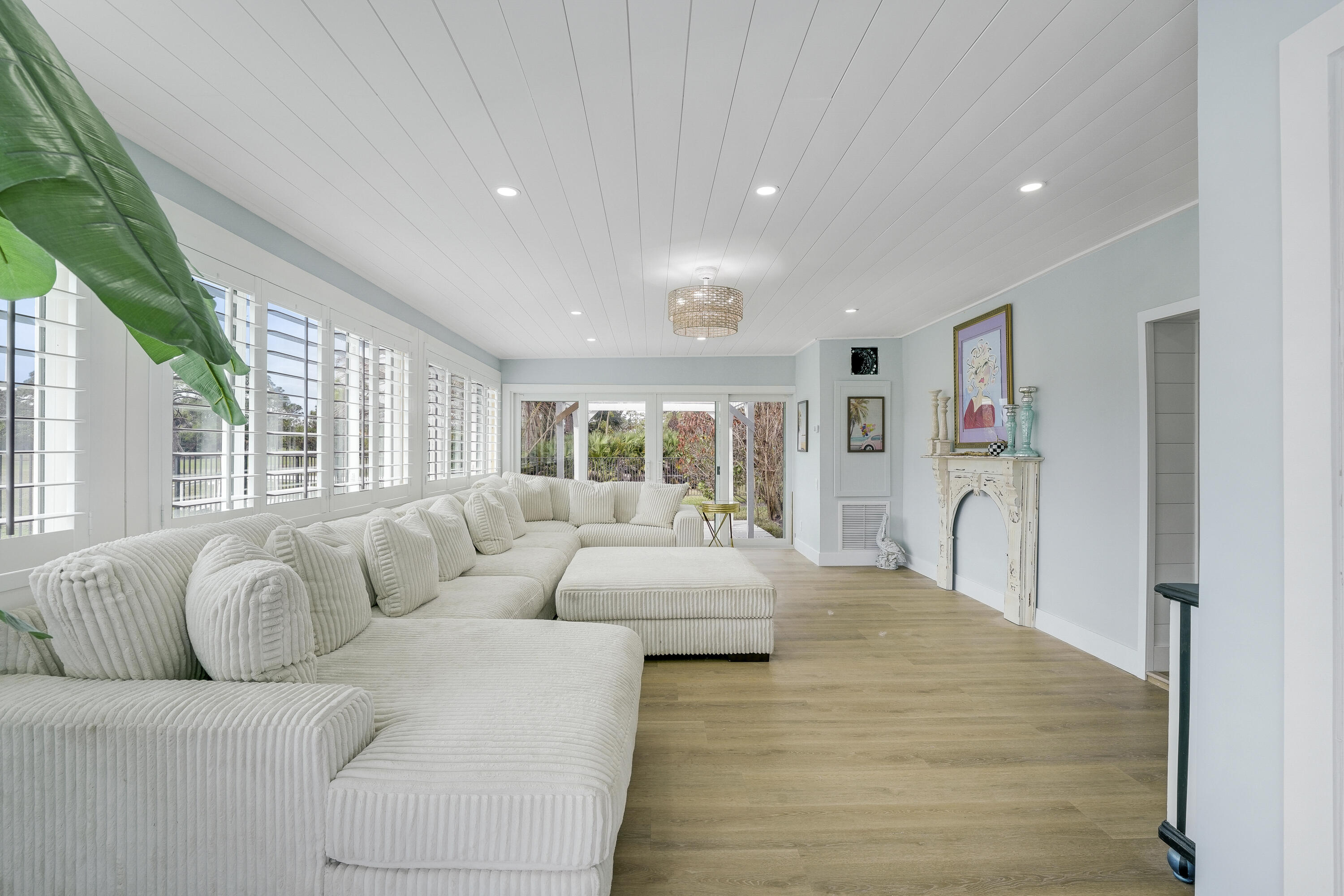 MID-RIVERS YACHT AND COUNTRY CLUB EVERGREEN - Residential