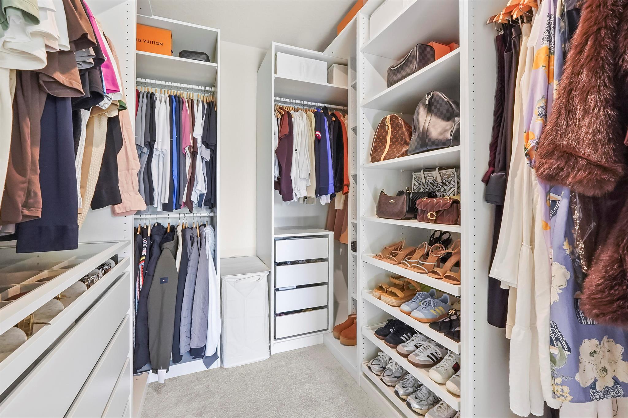 AVALON CROSSING - Residential Lease