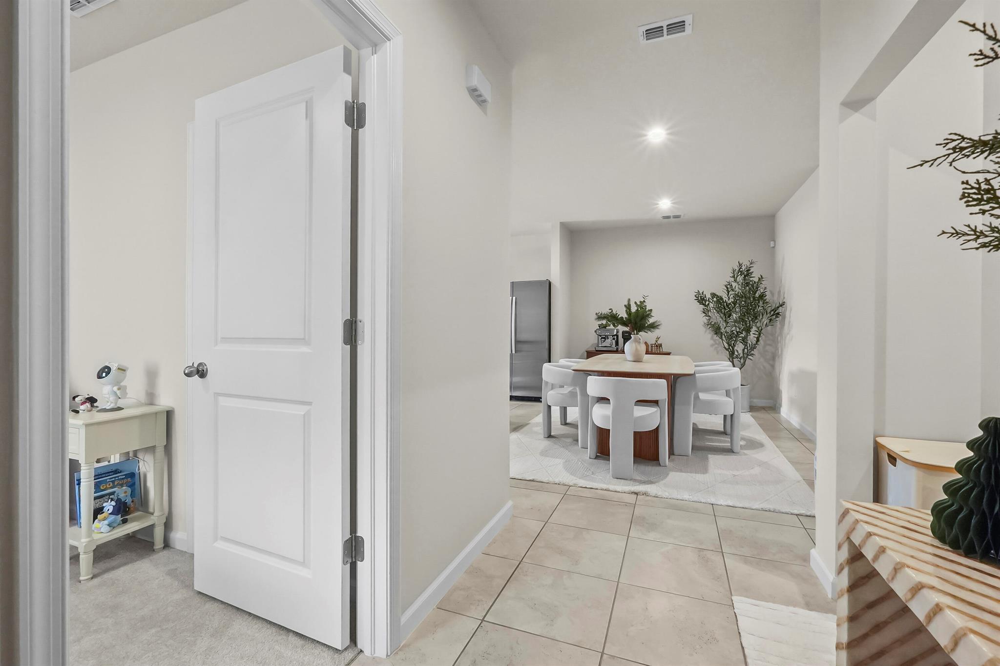 AVALON CROSSING - Residential Lease