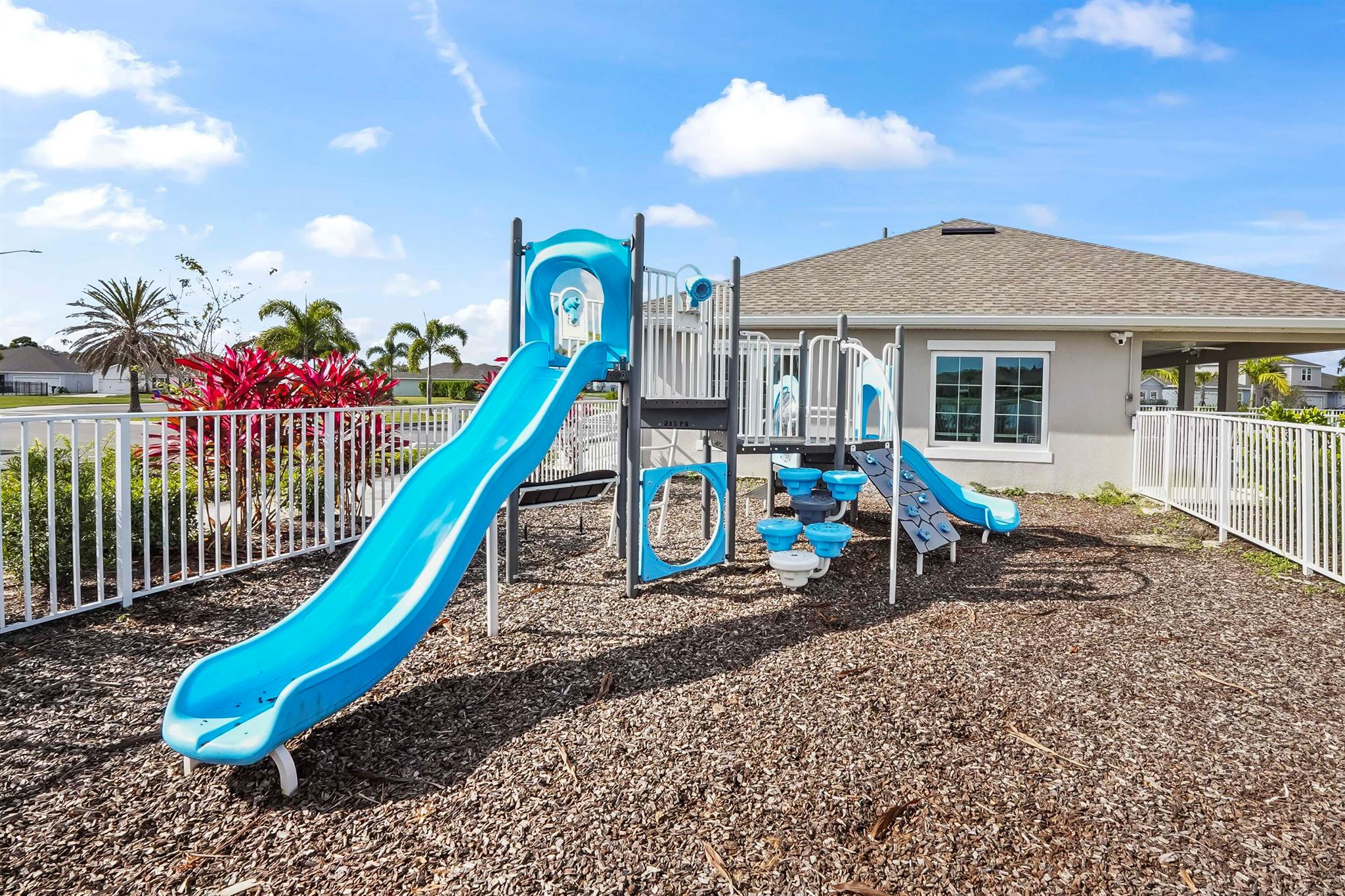 AVALON CROSSING - Residential Lease