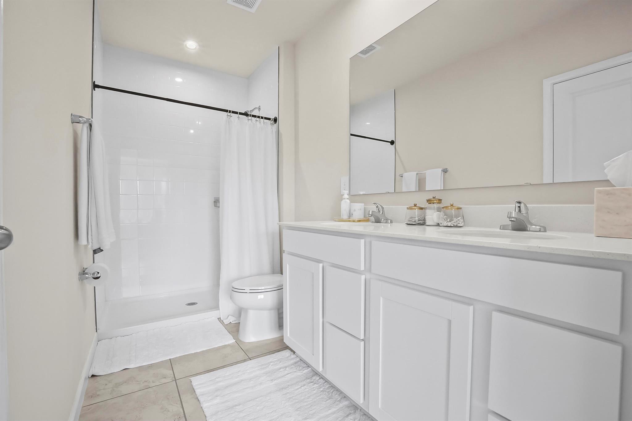 AVALON CROSSING - Residential Lease