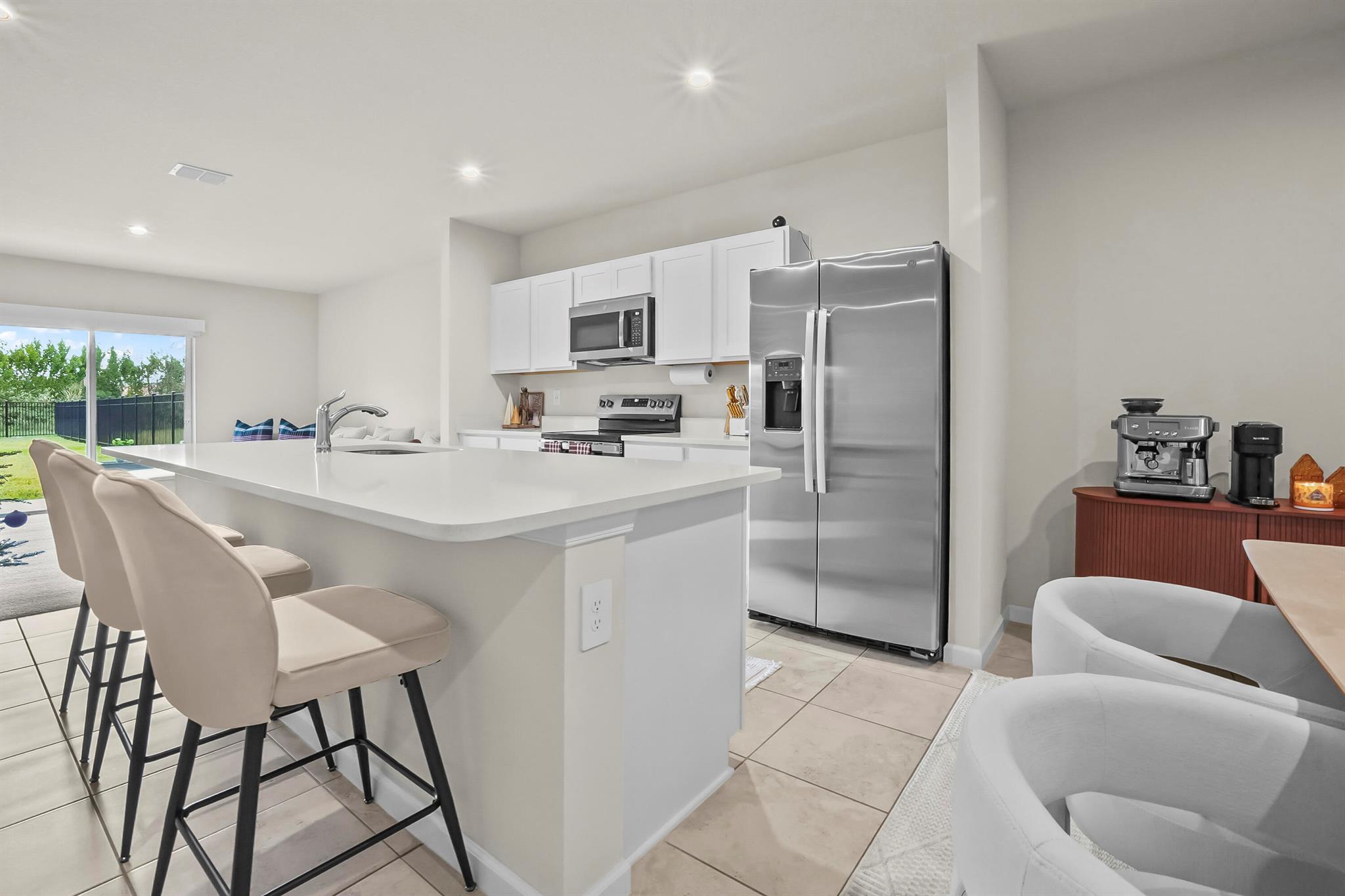 AVALON CROSSING - Residential Lease