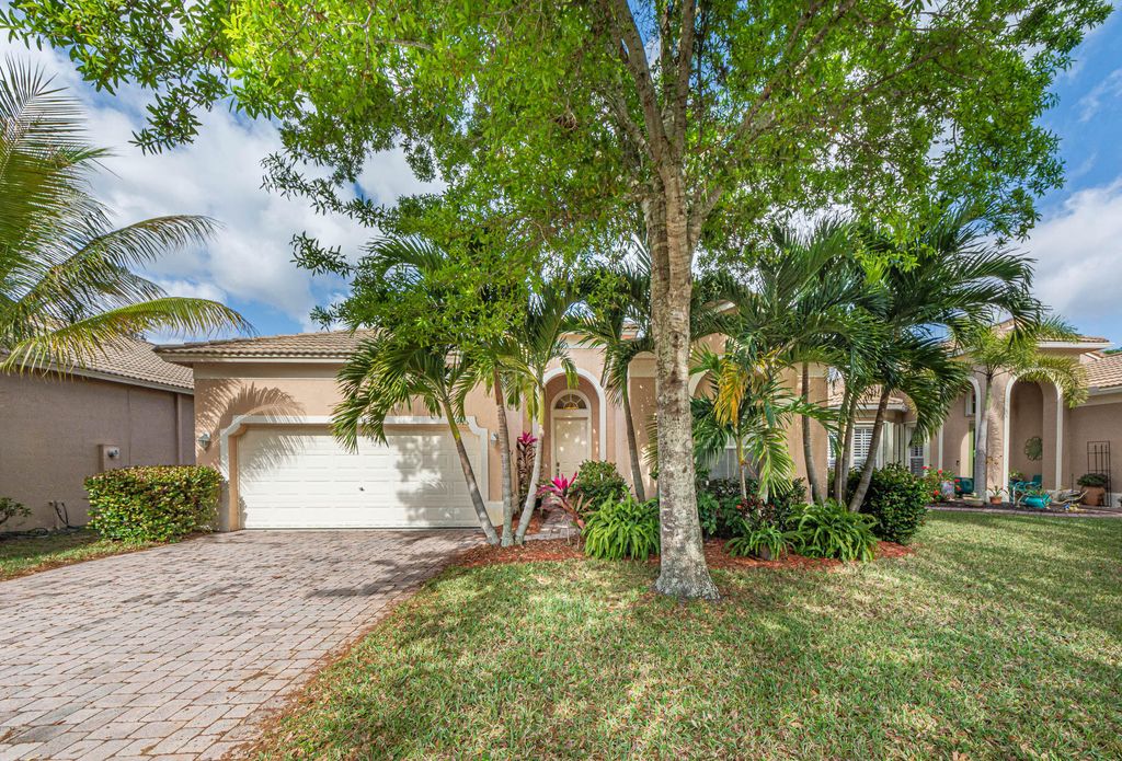 Photo of 5766 Sunberry Circle, Fort Pierce, FL 34951 (MLS # R10778904)