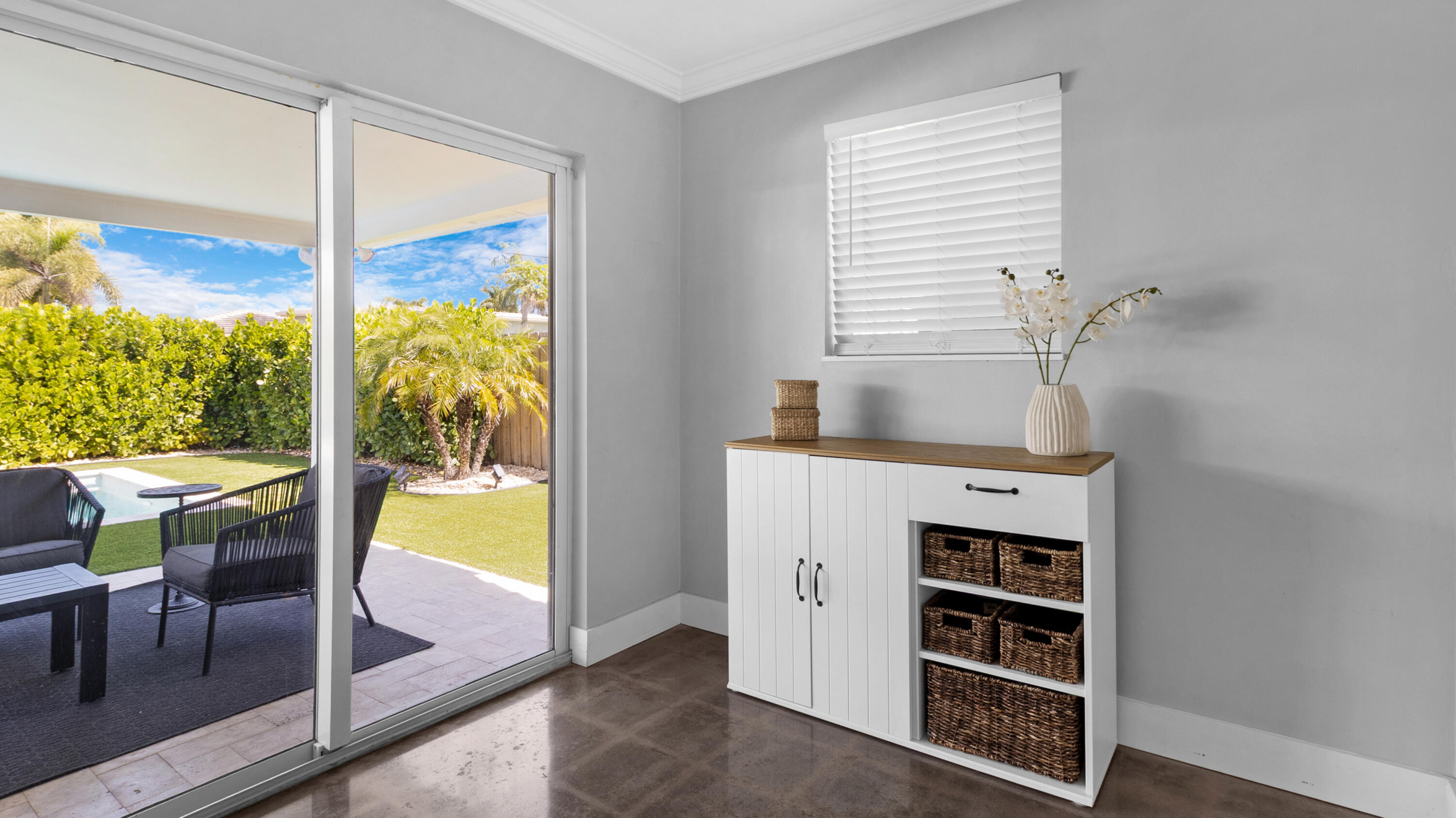 IMPERIAL POINT 3RD SEC - Residential