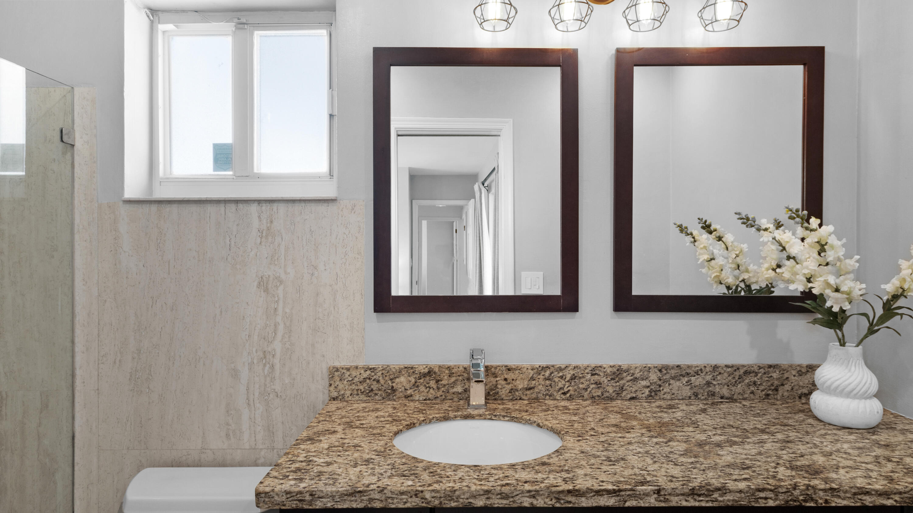 IMPERIAL POINT 3RD SEC - Residential