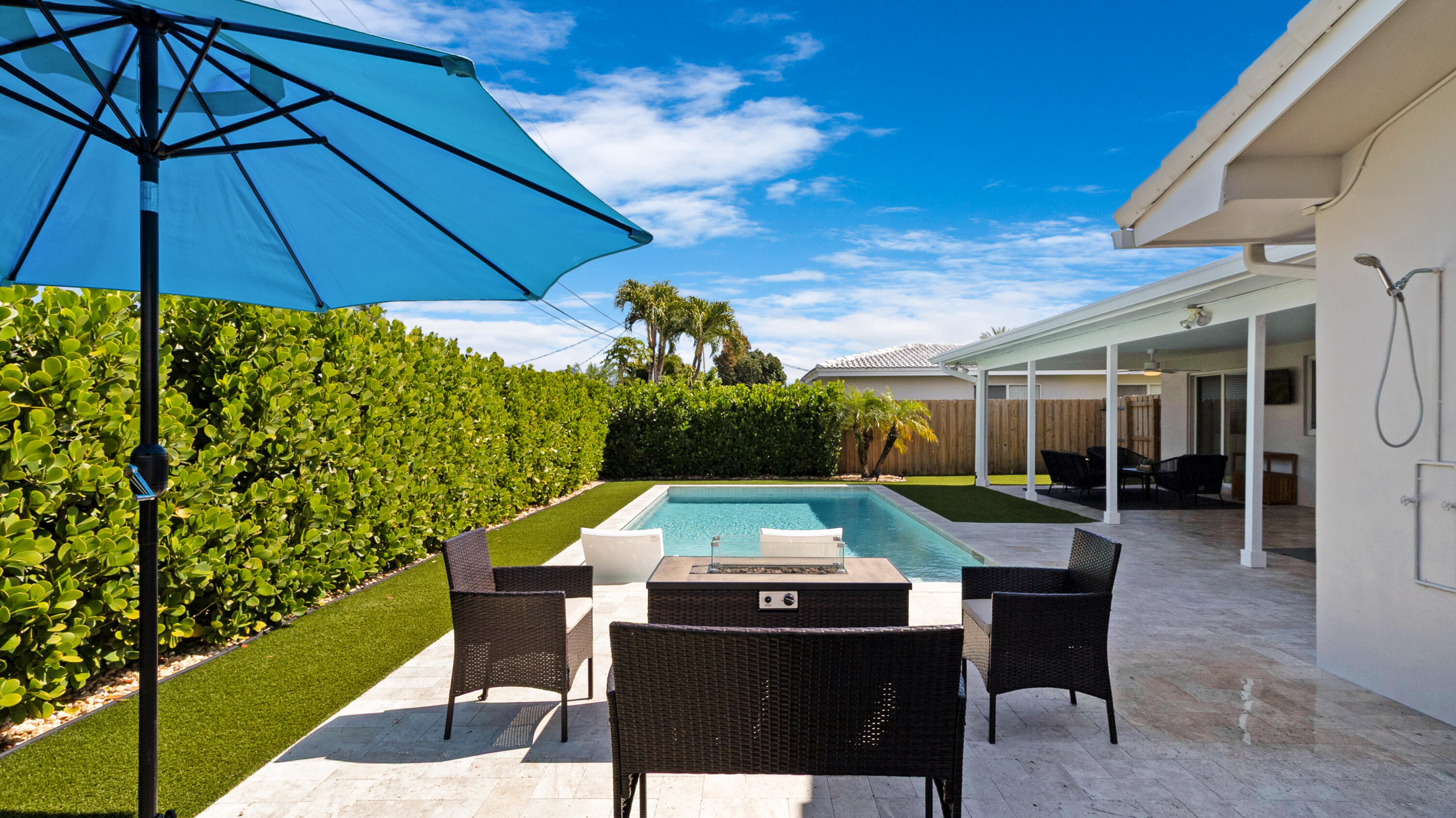 IMPERIAL POINT 3RD SEC - Residential