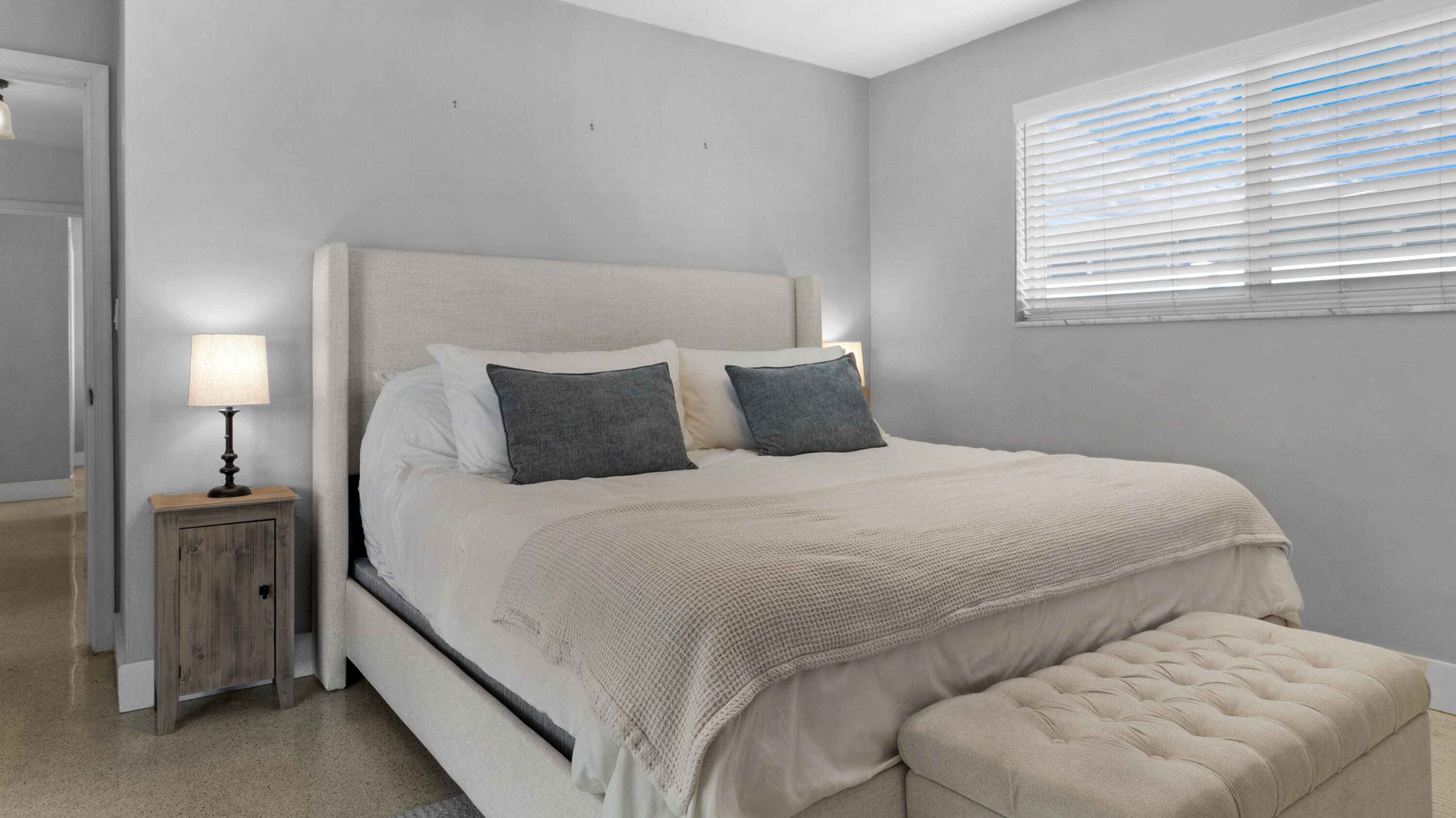 IMPERIAL POINT 3RD SEC - Residential