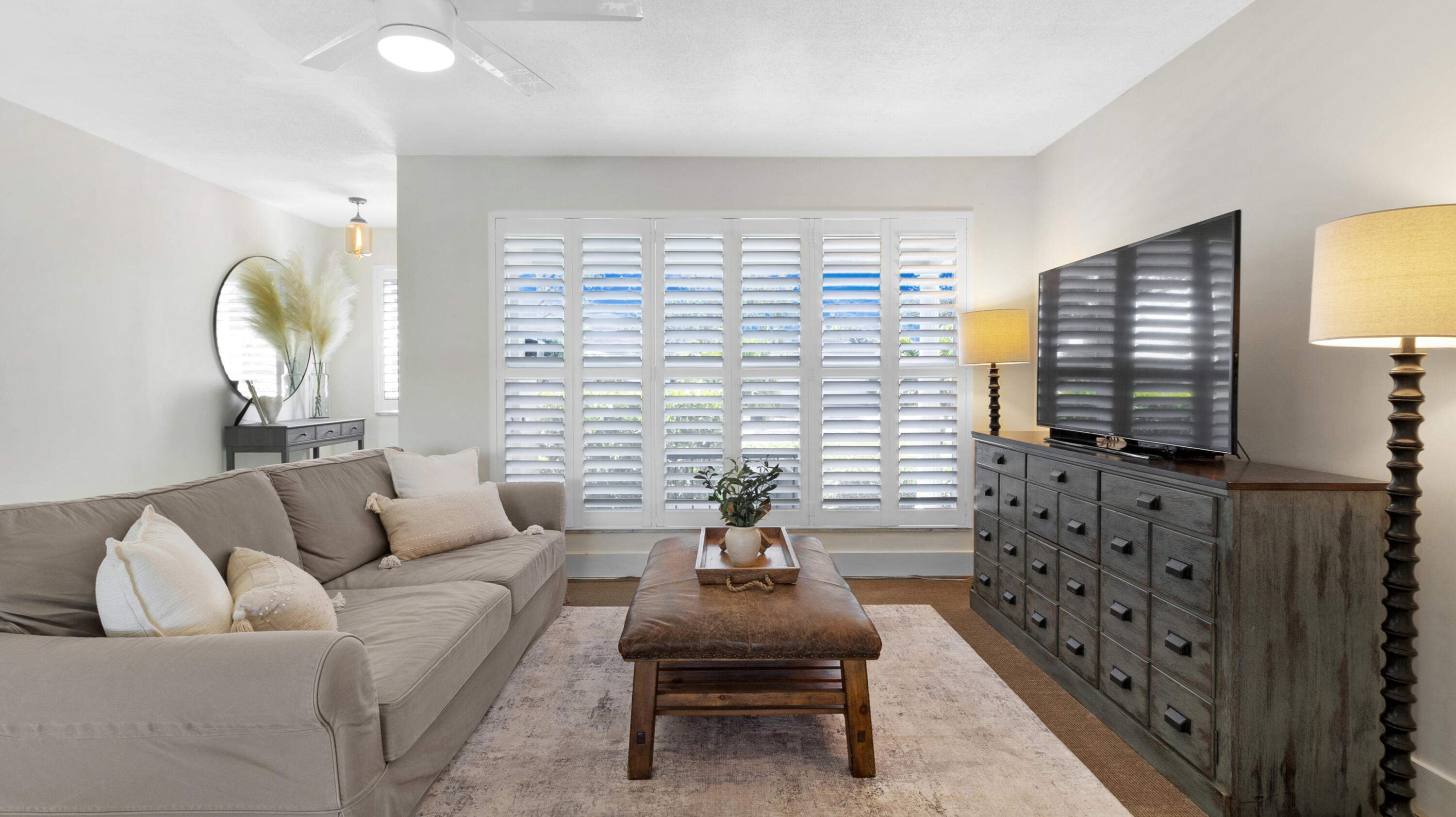 IMPERIAL POINT 3RD SEC - Residential