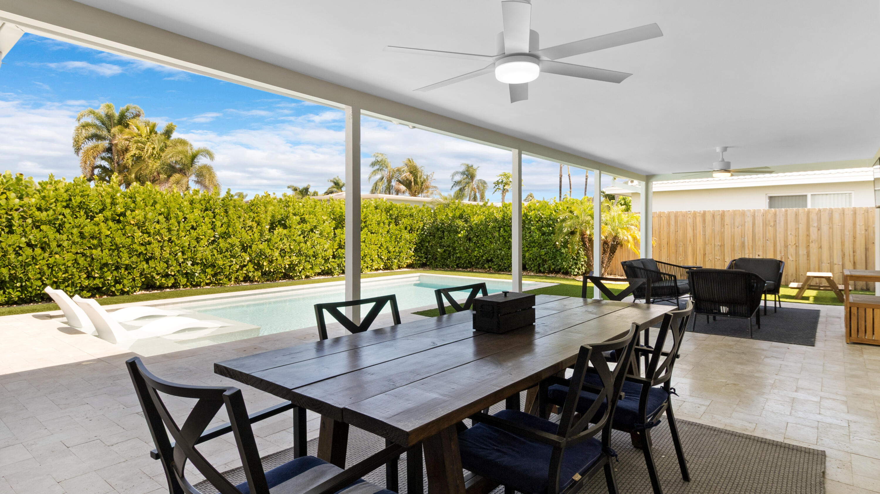 IMPERIAL POINT 3RD SEC - Residential