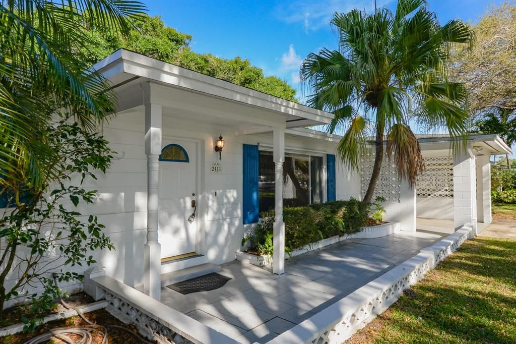 Photo of 2411 Shamrock Road, Fort Pierce, FL 34982 (MLS # R10877126)