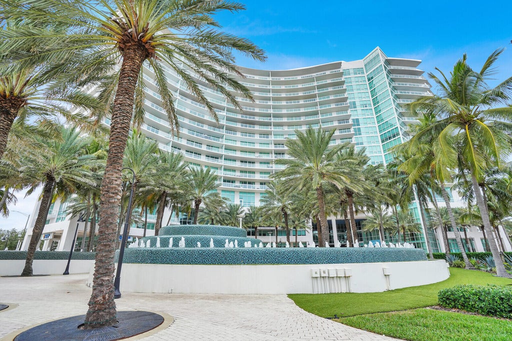 Photo of 1 N Ocean Boulevard #814, Pompano Beach, FL 33062 (MLS # B26074034)
