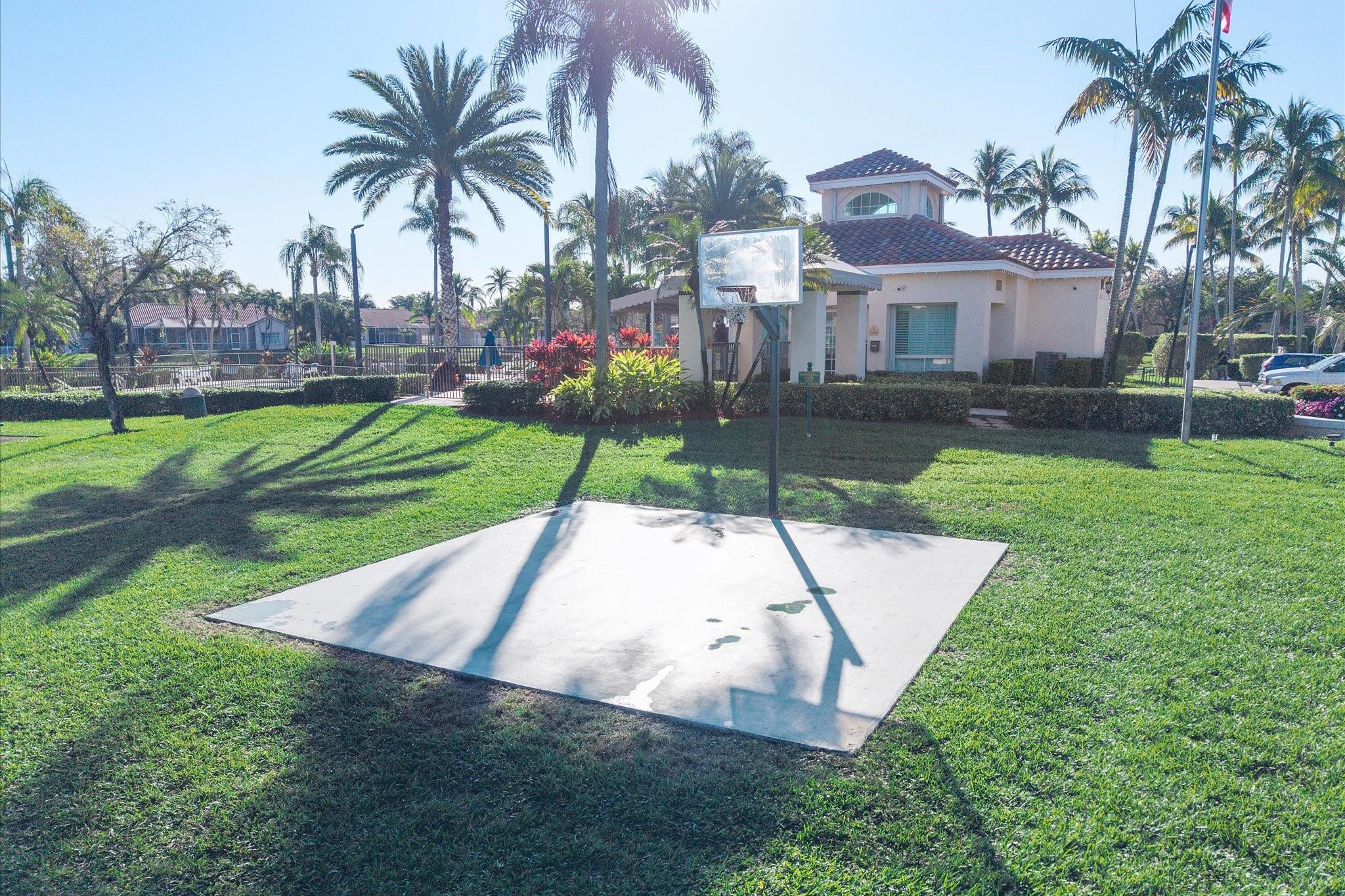 LAGUNA SPRINGS ONE - Residential