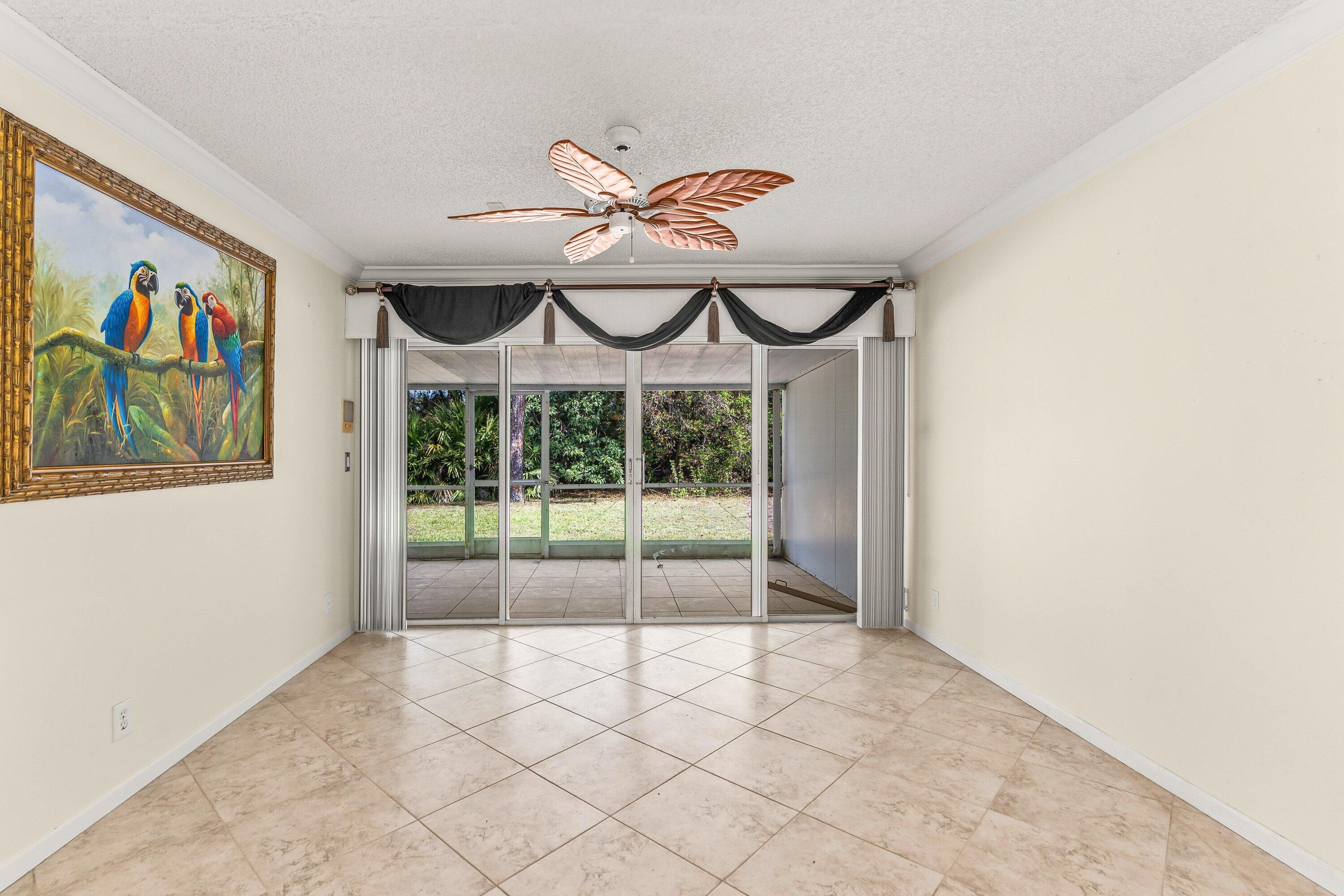 WHISPERING SOUND - Residential