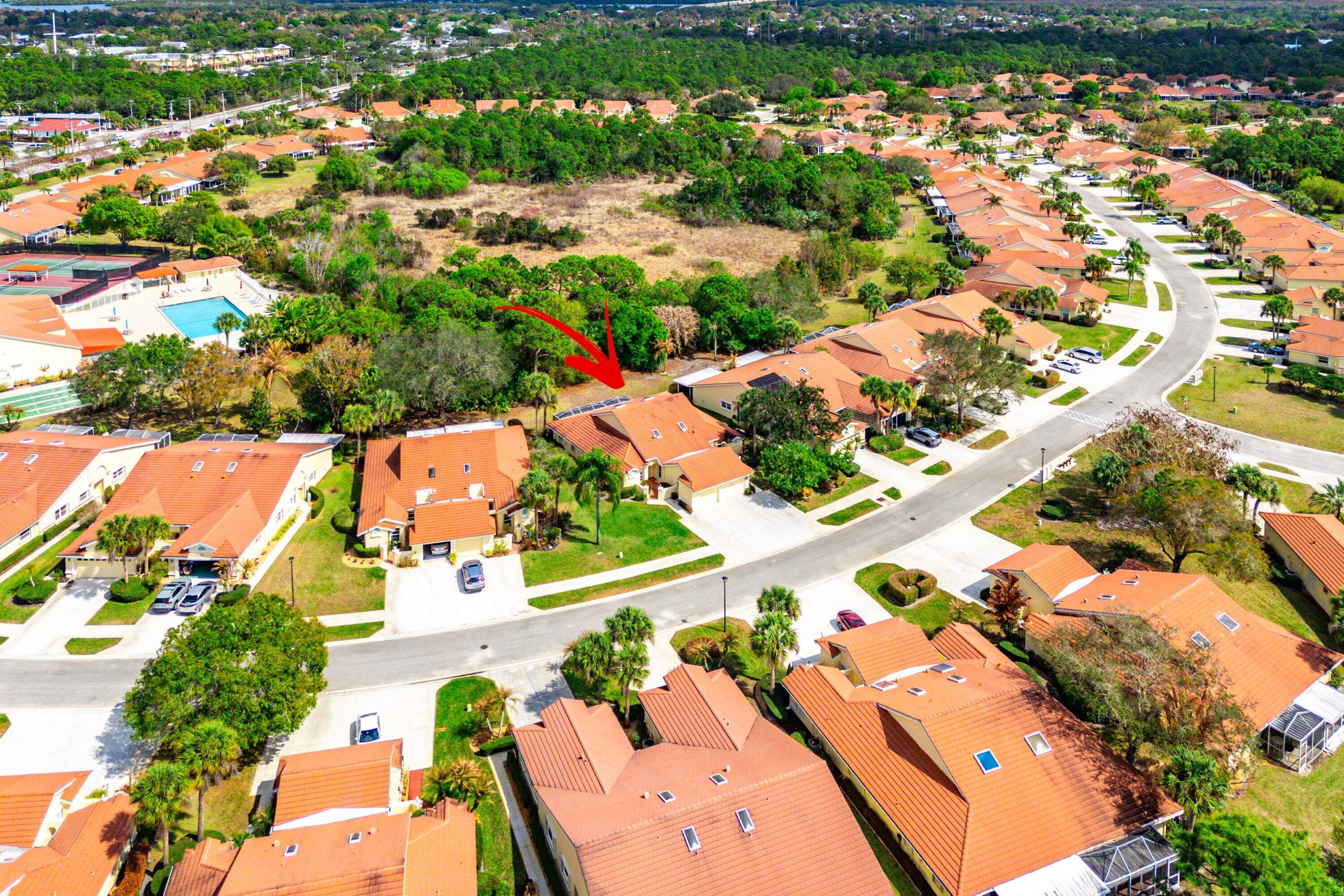 WHISPERING SOUND - Residential