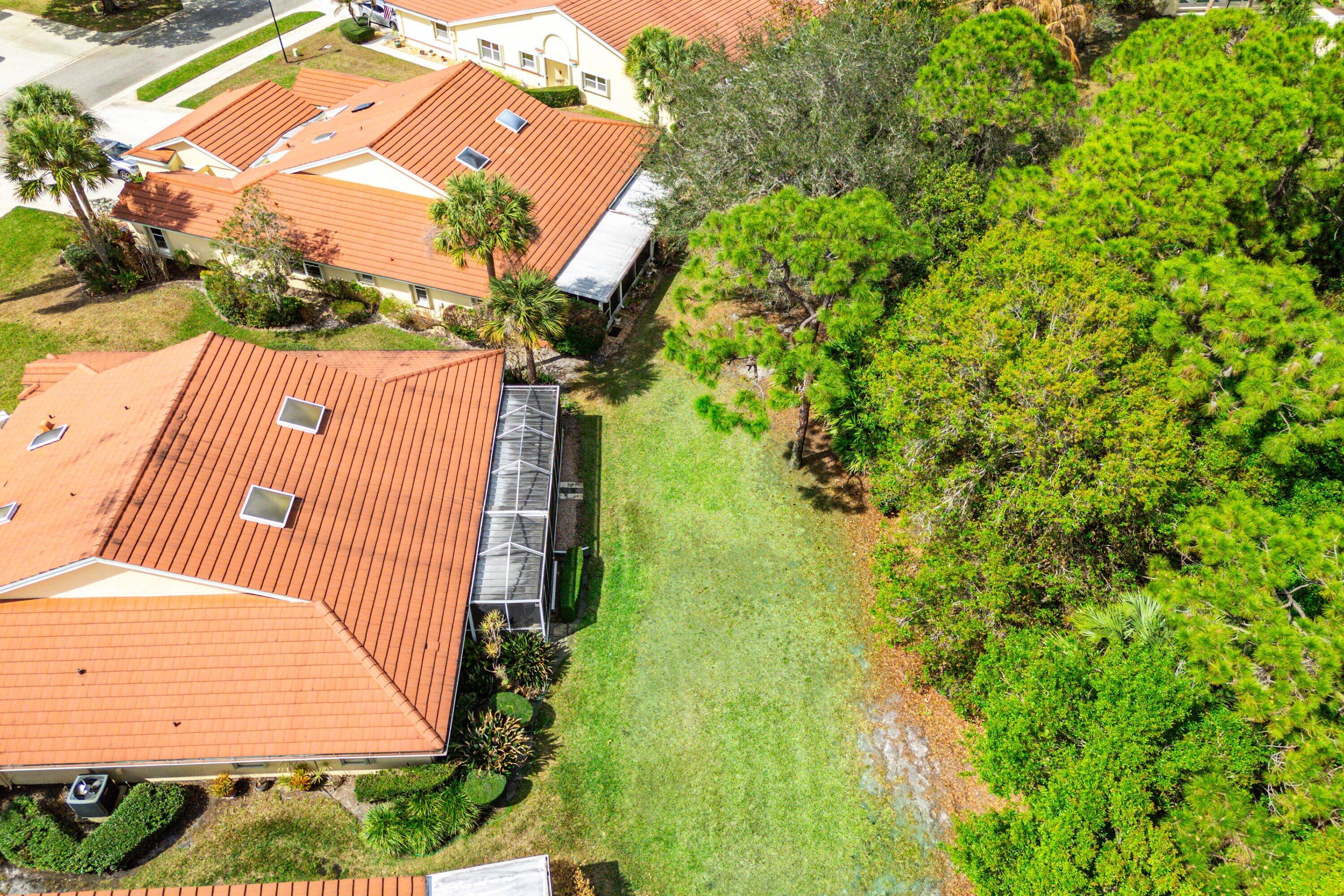 WHISPERING SOUND - Residential