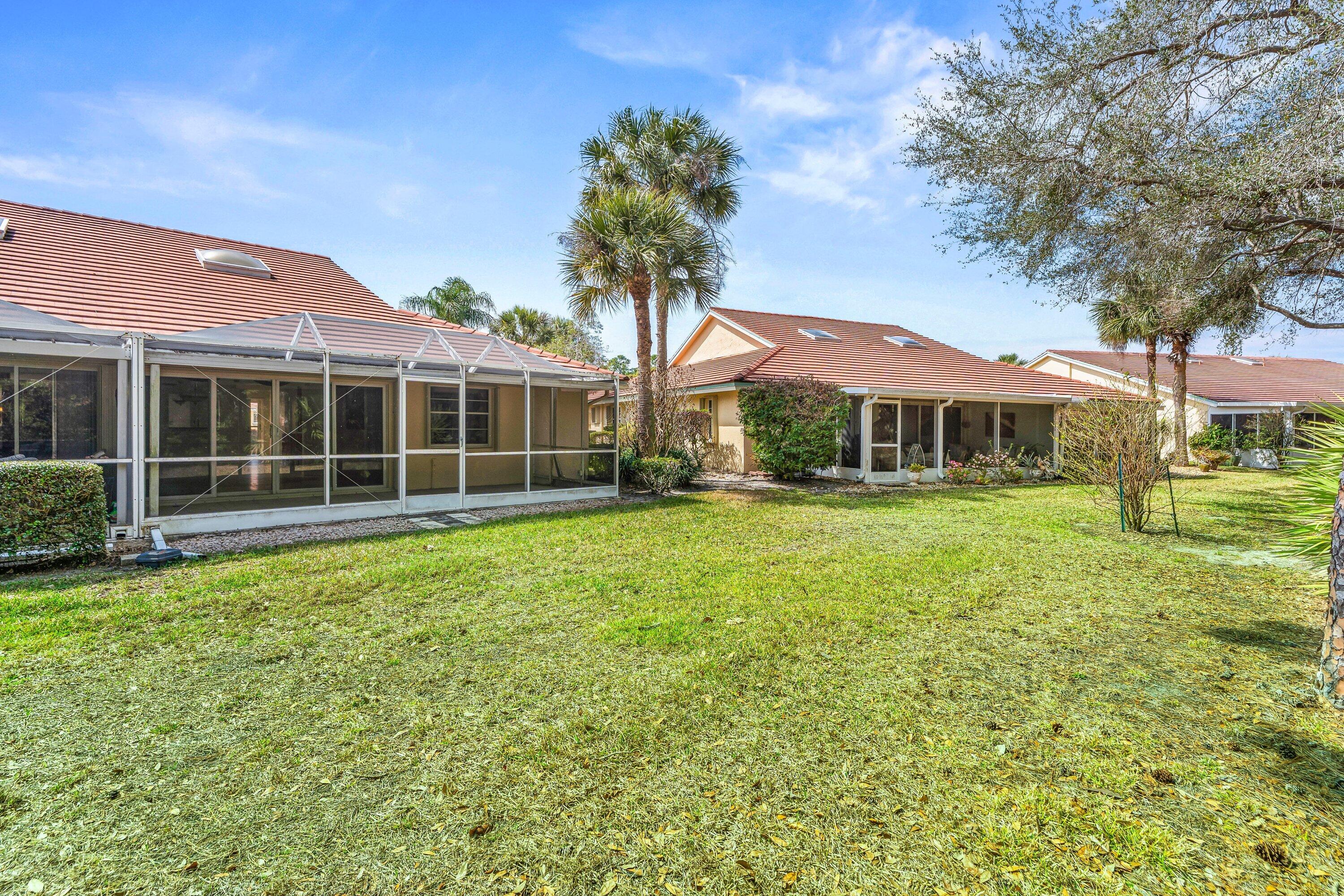 WHISPERING SOUND - Residential