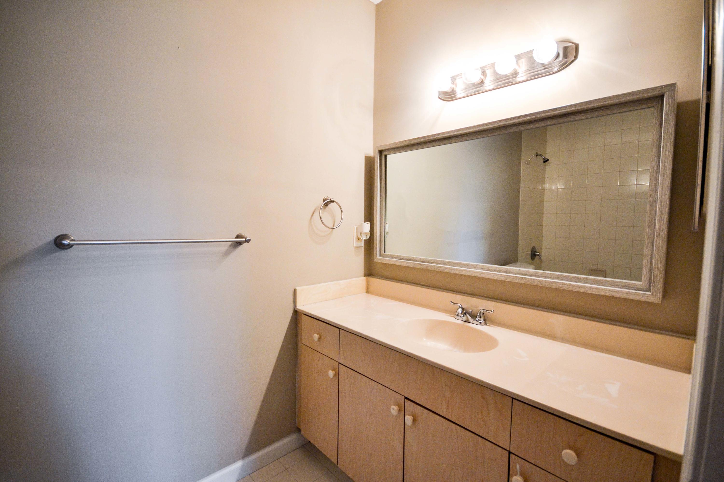 BELVEDERE ISLES CONDO NO 1 - Residential Lease