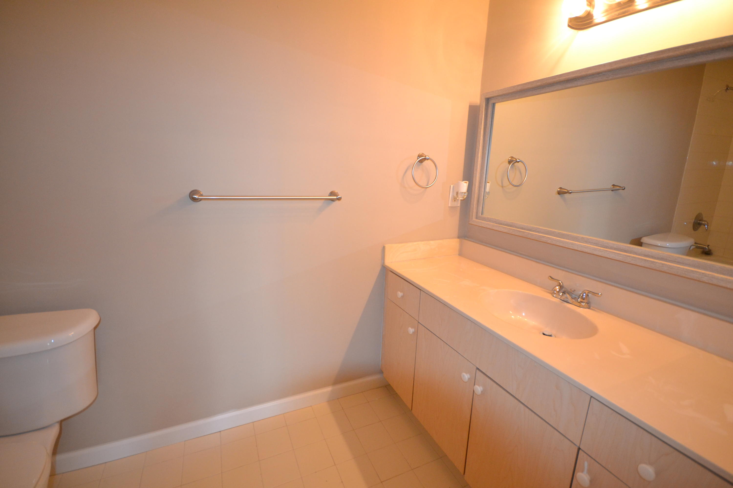 BELVEDERE ISLES CONDO NO 1 - Residential Lease