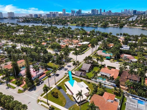Photo of 1200 HOLLYWOOD Boulevard, Hollywood, FL 33019 (MLS # B26086978)