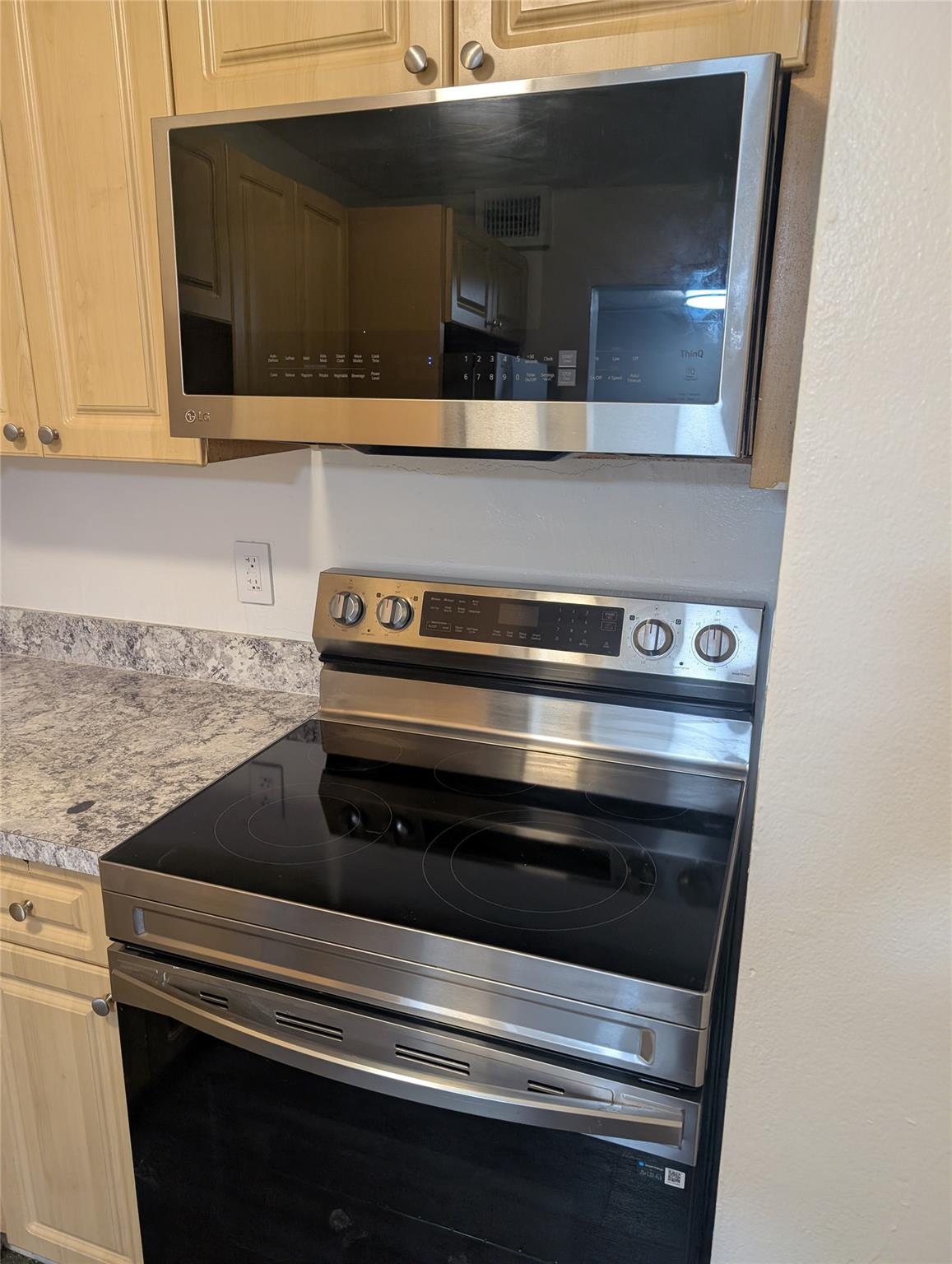 LUSH APARTMENTS - Residential Lease