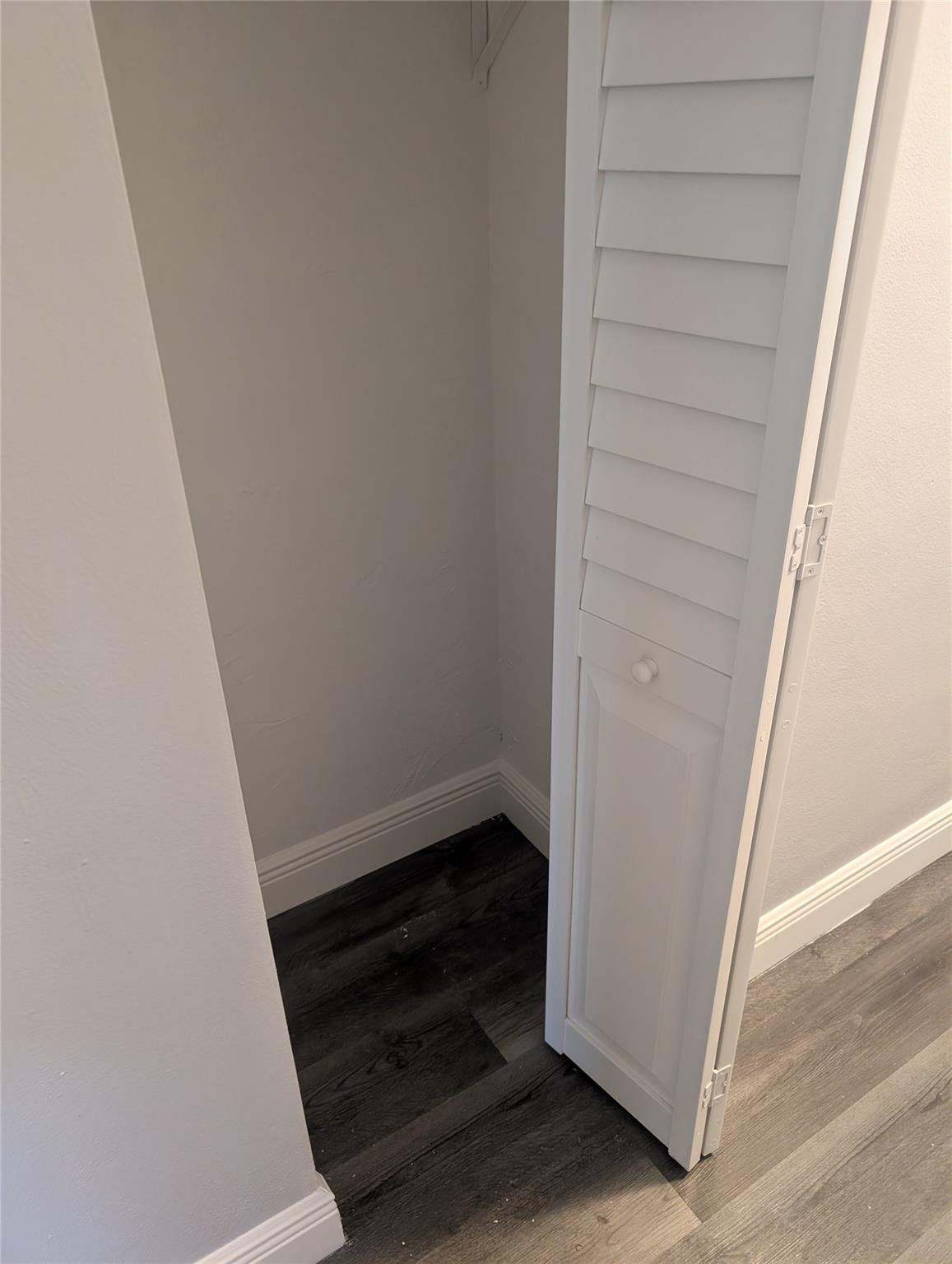 LUSH APARTMENTS - Residential Lease