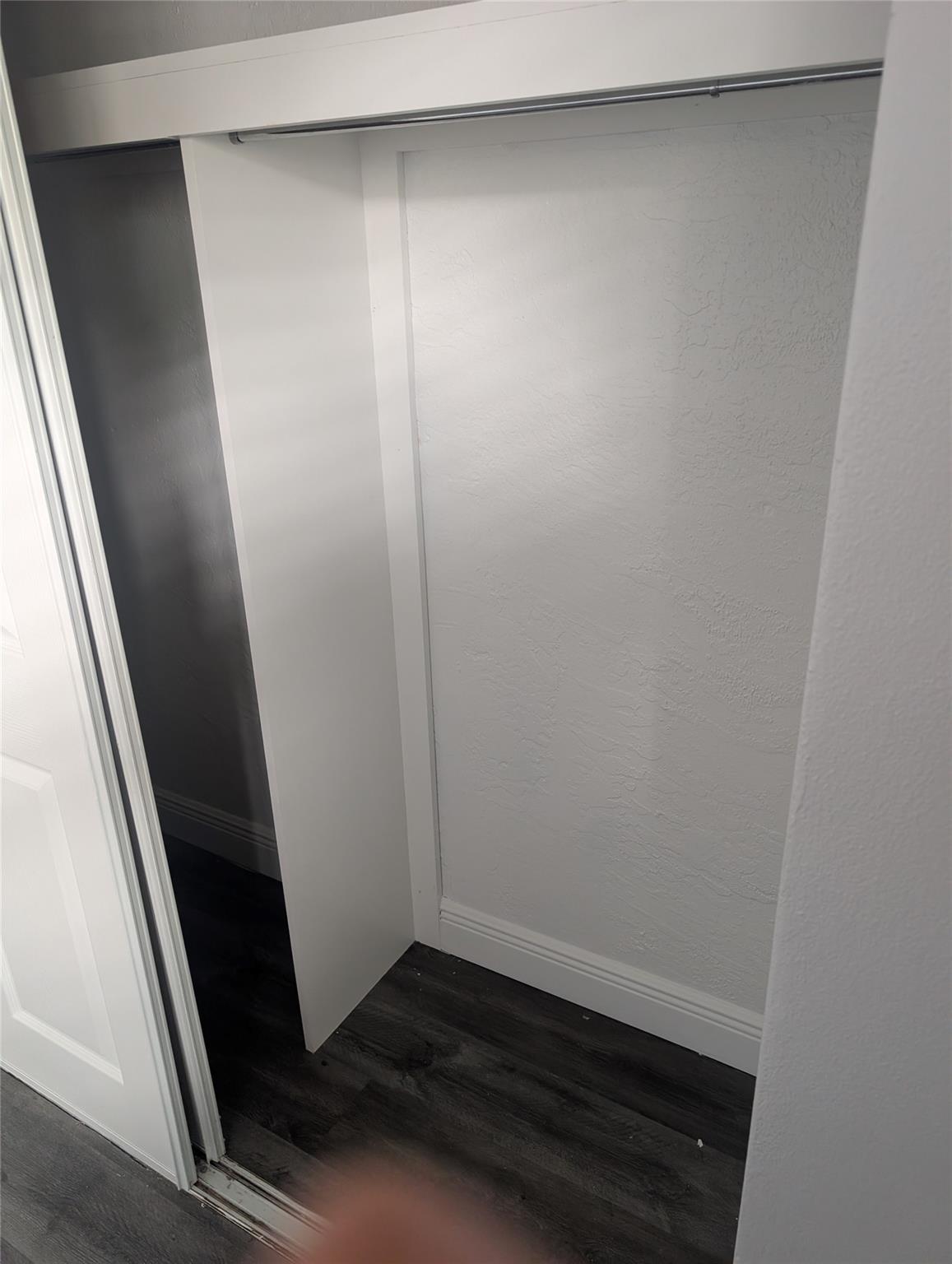 LUSH APARTMENTS - Residential Lease