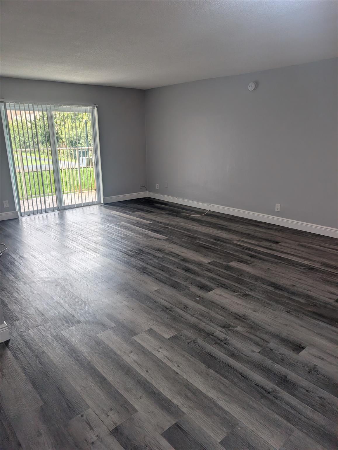 LUSH APARTMENTS - Residential Lease